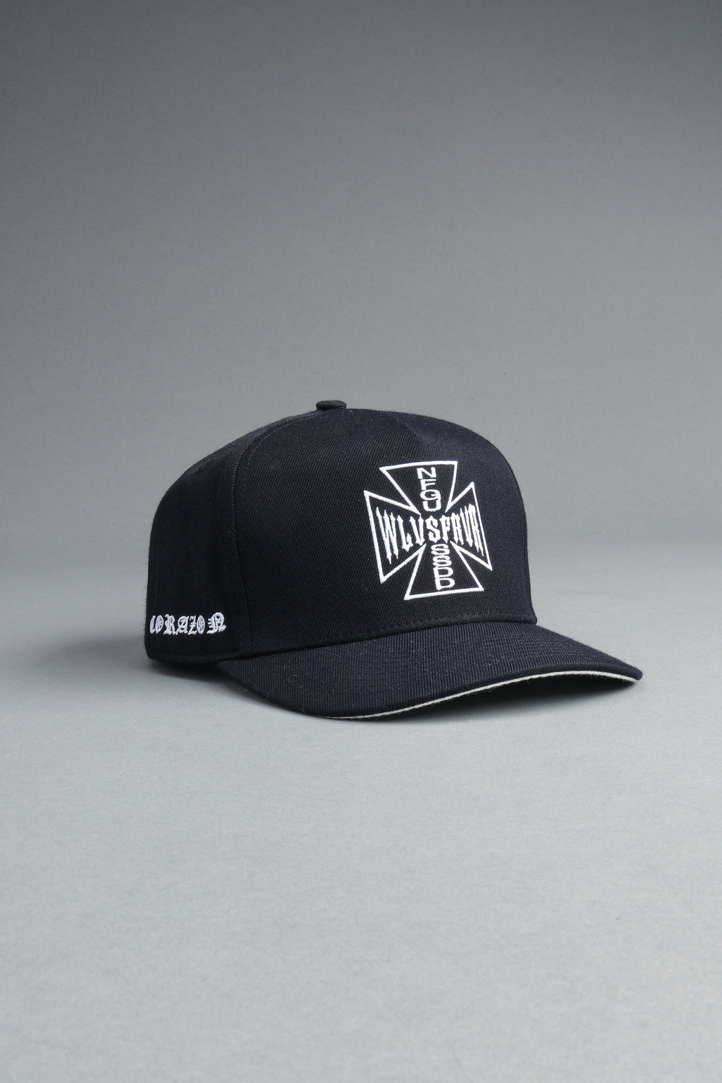 Darc Corazon Snapback In Black