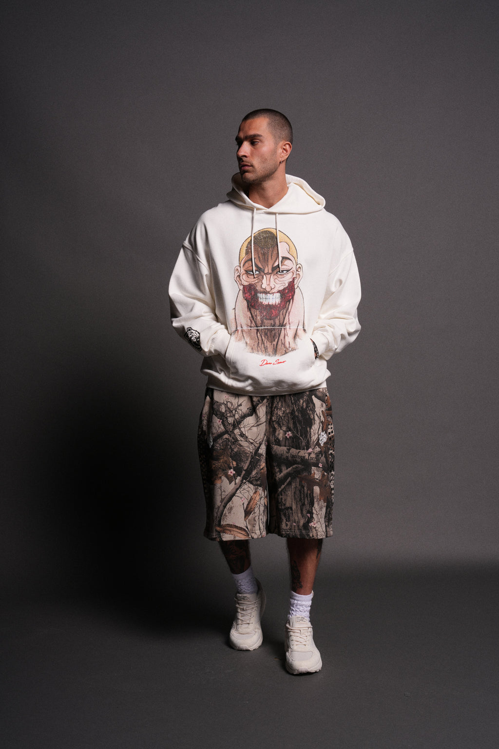 Enraged "Grunge" Hoodie in Cream — imagem 5