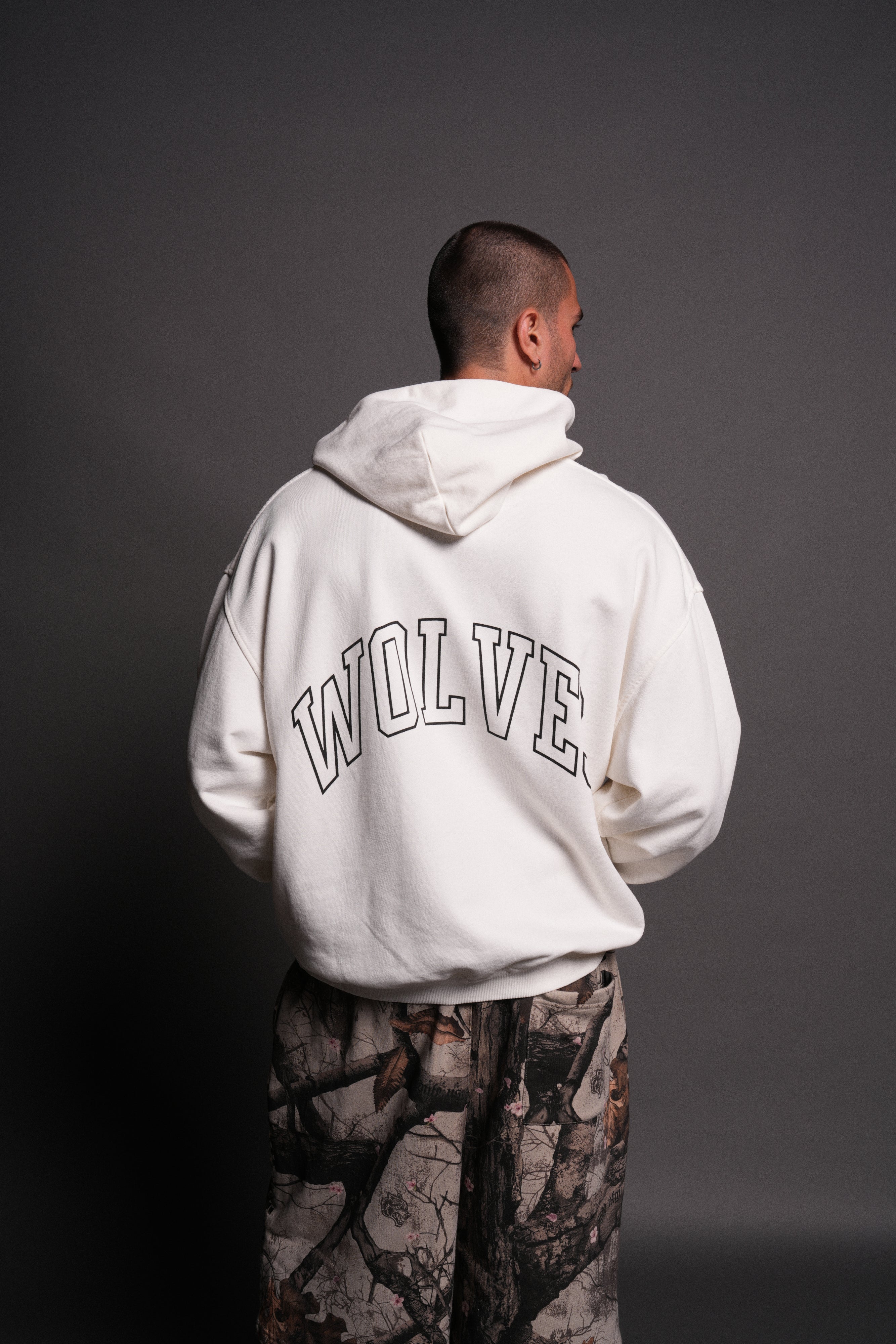 Enraged "Grunge" Hoodie in Cream — imagem 2
