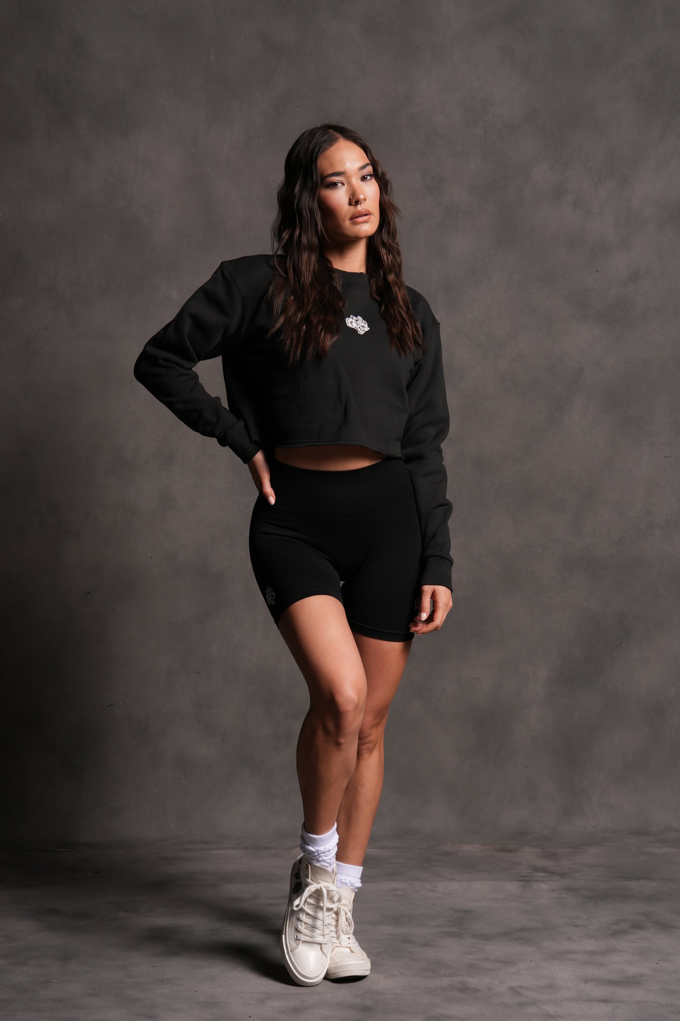 Wolf Head Cropped Crewneck in Black