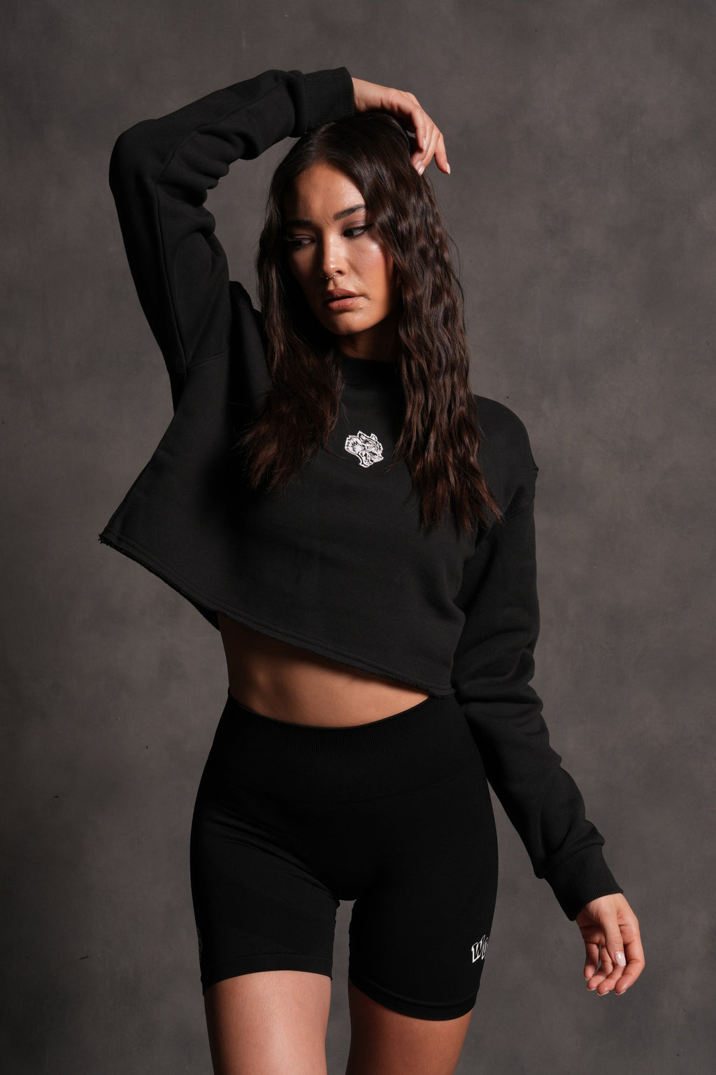 Wolf Head Cropped Crewneck in Black