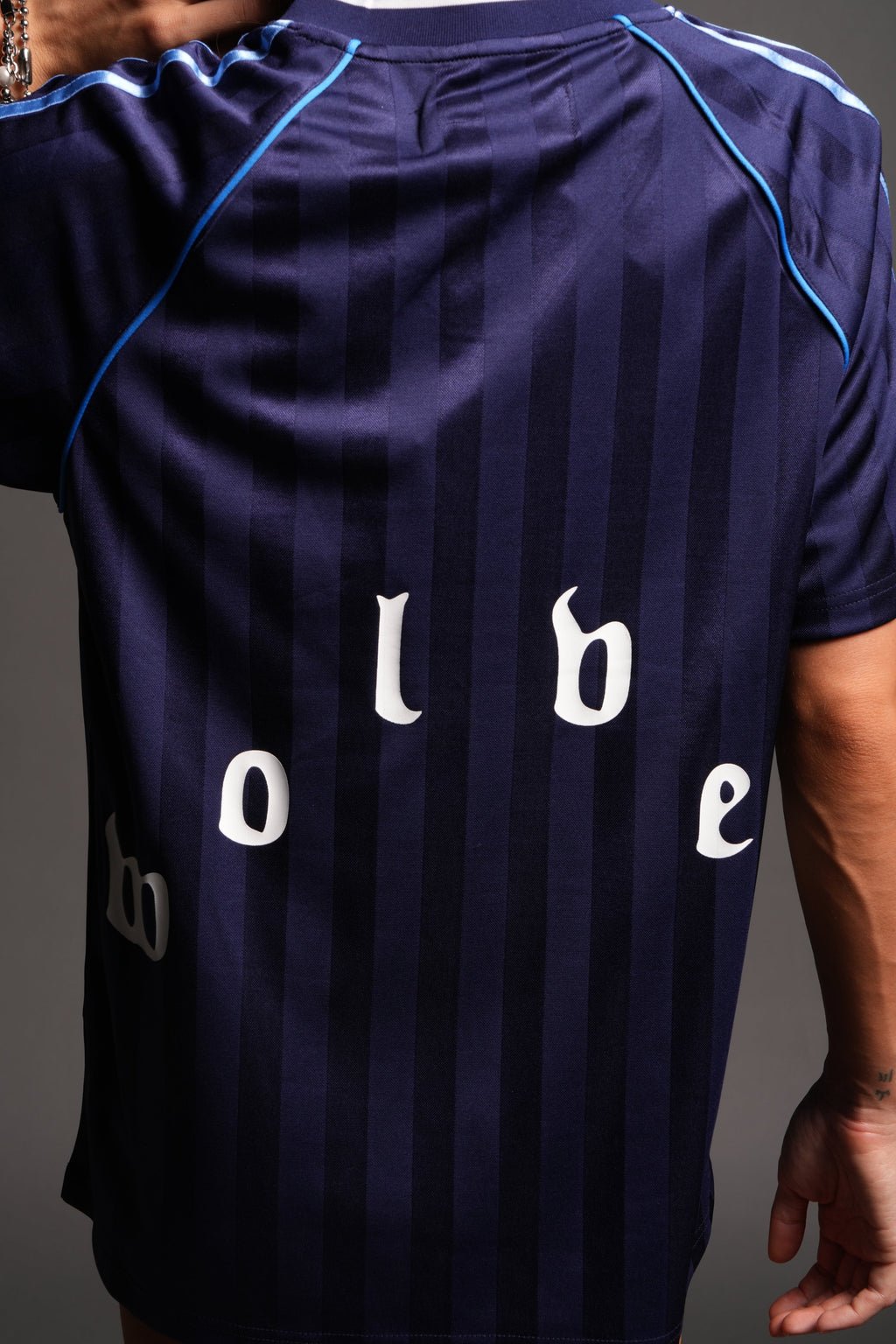 Sakura Forever She Oversized Soccer Jersey in Royal Navy — imagem 6