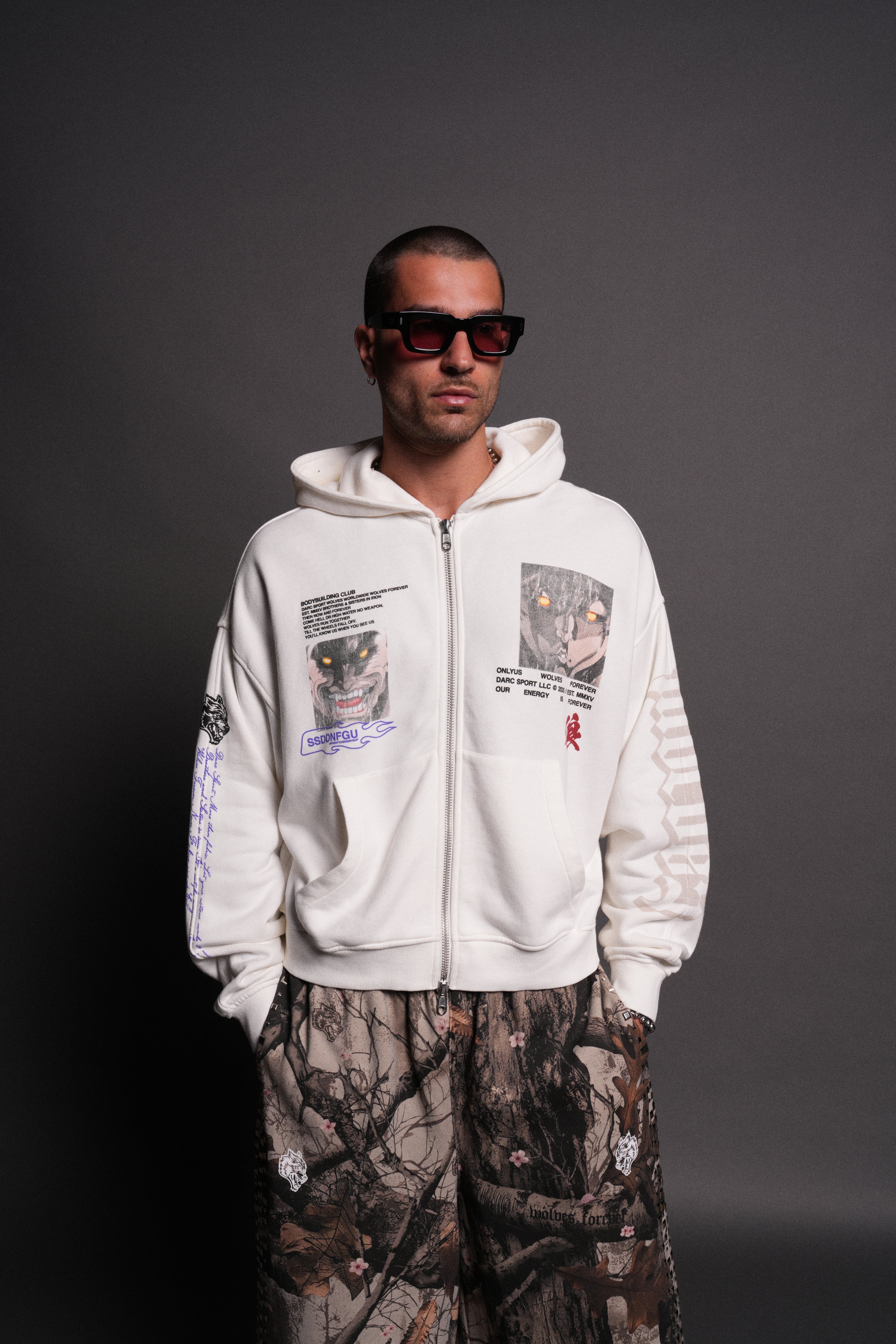 Hanma Legacy Darco Double Zip Hoodie in Cream — imagem 2