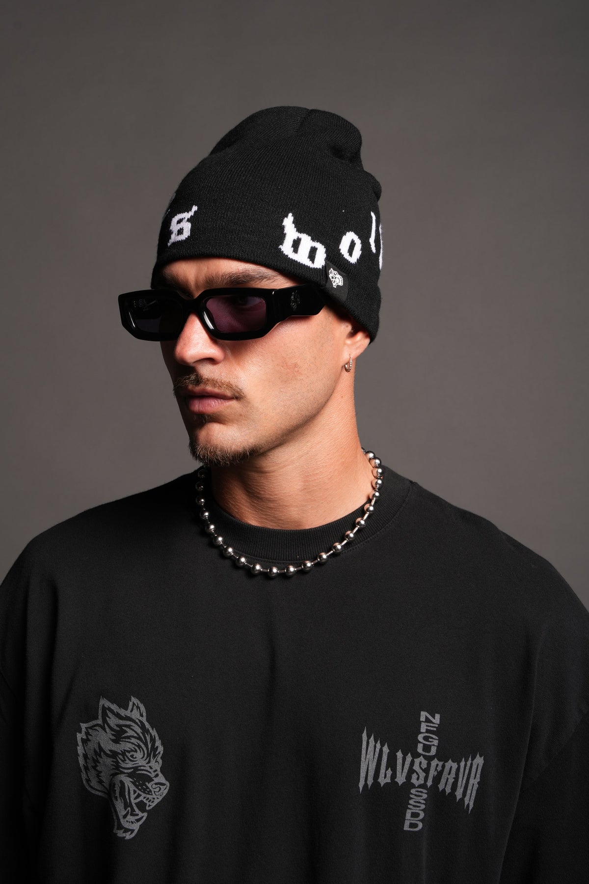 Pyramid Wolves Cap Beanie In Black - imagem 4