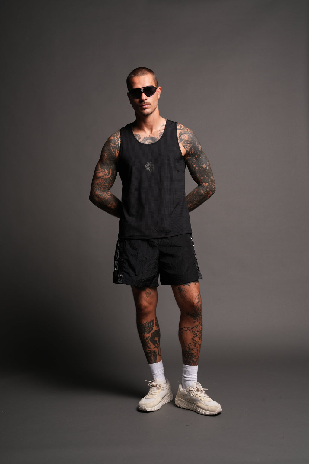 Pyramid V3 Rocky Running Tank In Black - imagem 5