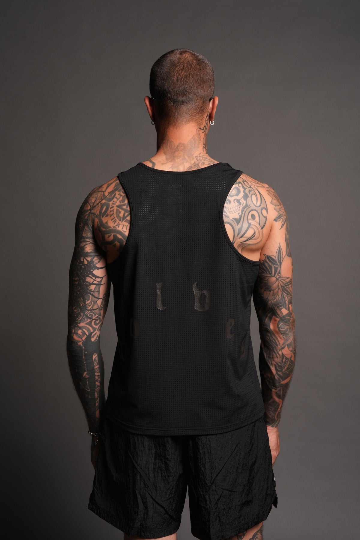 Pyramid V3 Rocky Running Tank In Black - imagem 2
