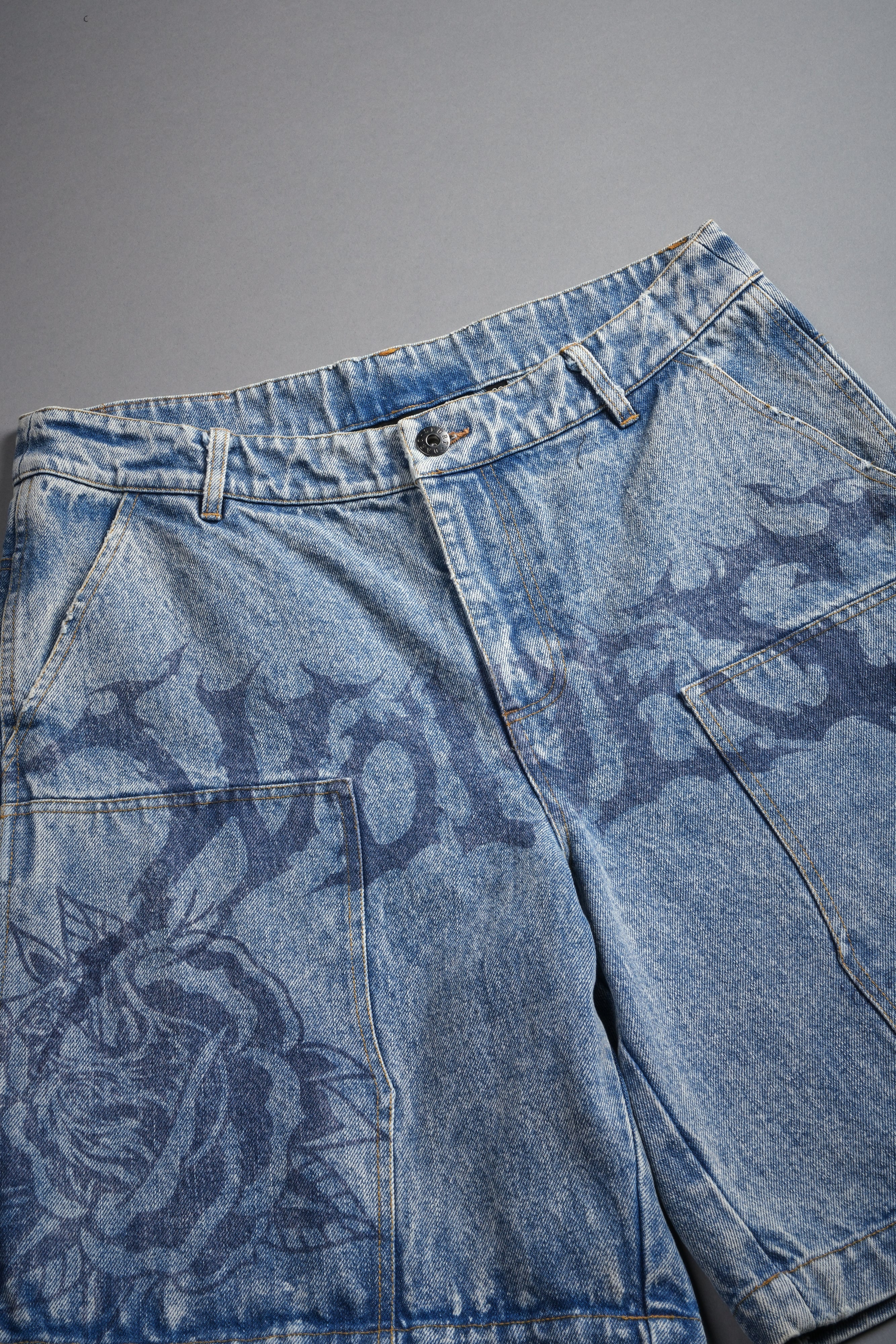 Hesh Rose Denim Carpenter Short in Light Wash