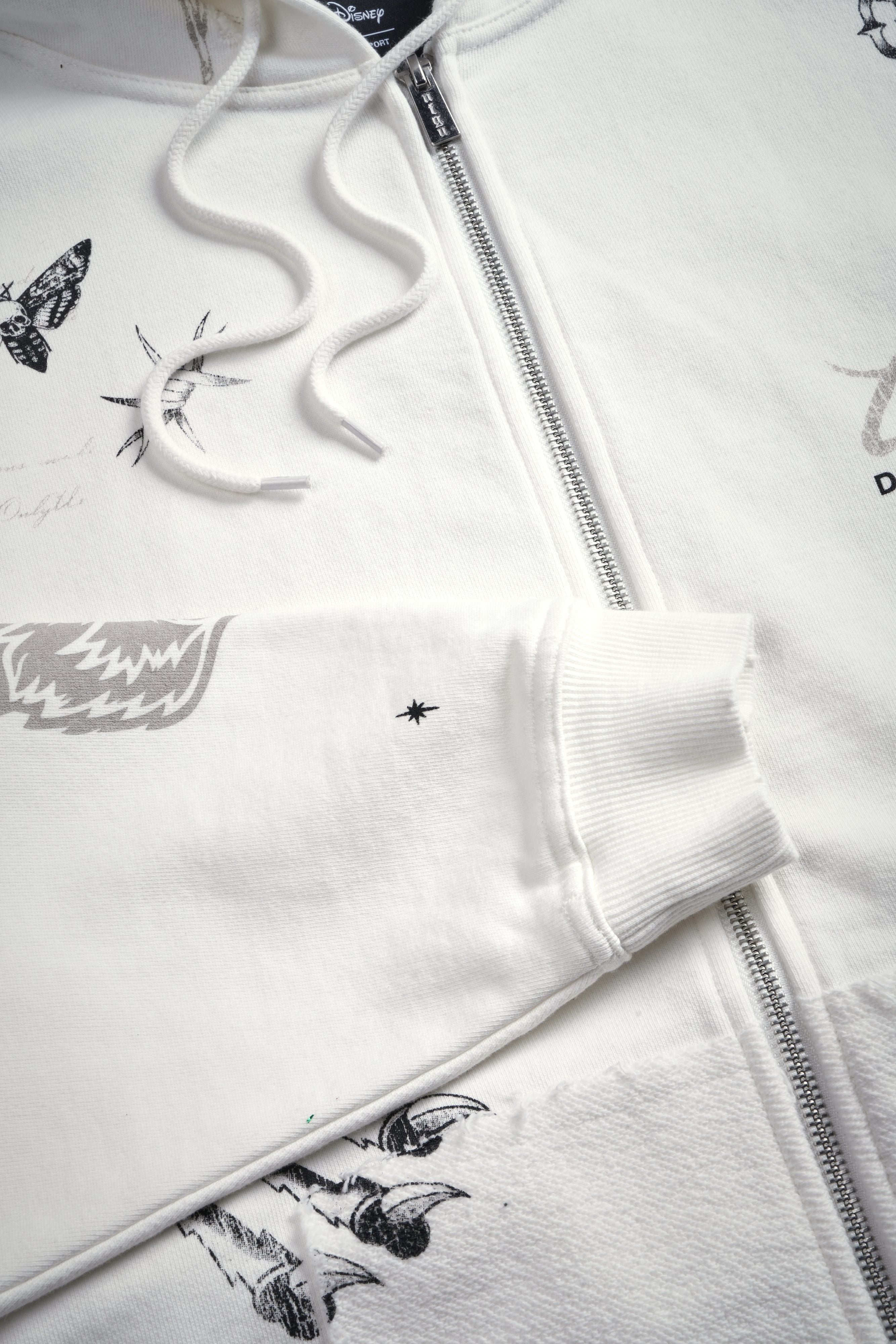 Big Bad Wolves Grunge Moatis Zip Hoodie in Cream