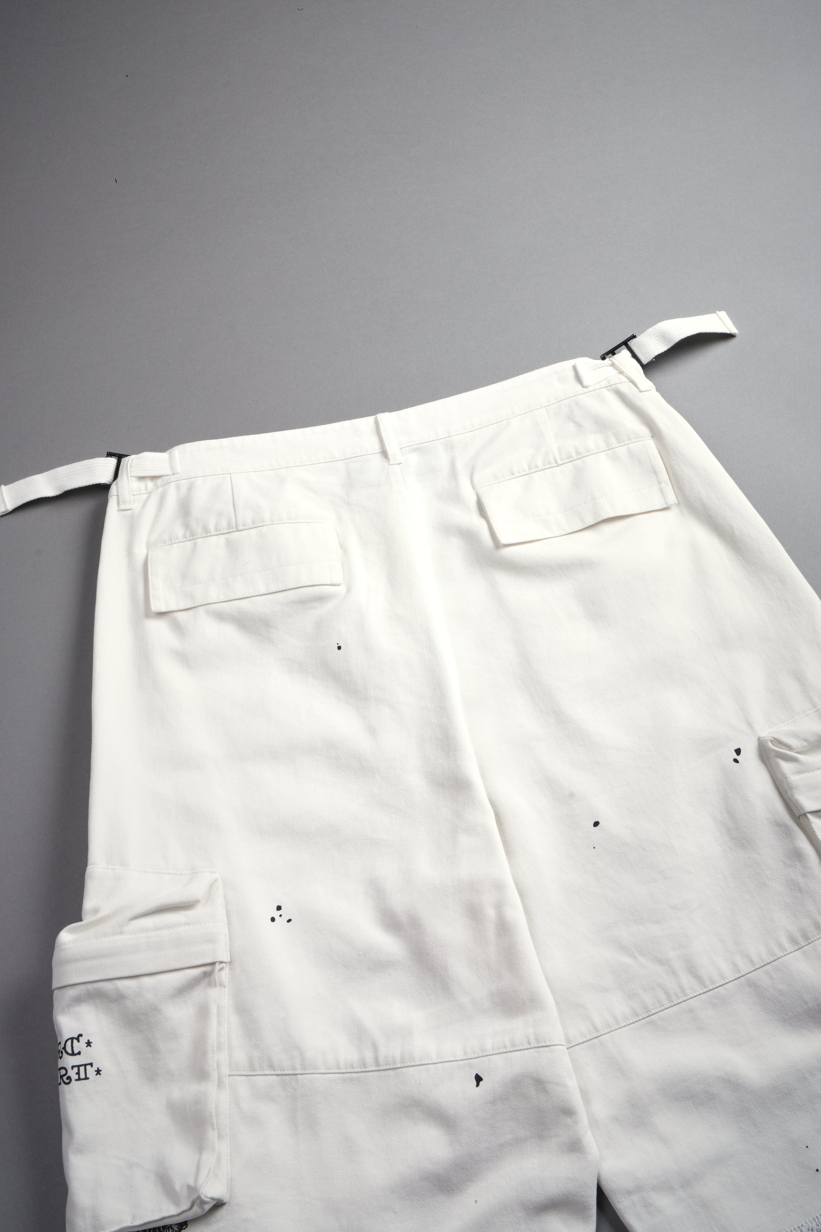 Darc Flash Duke Cargo Shorts in Cream