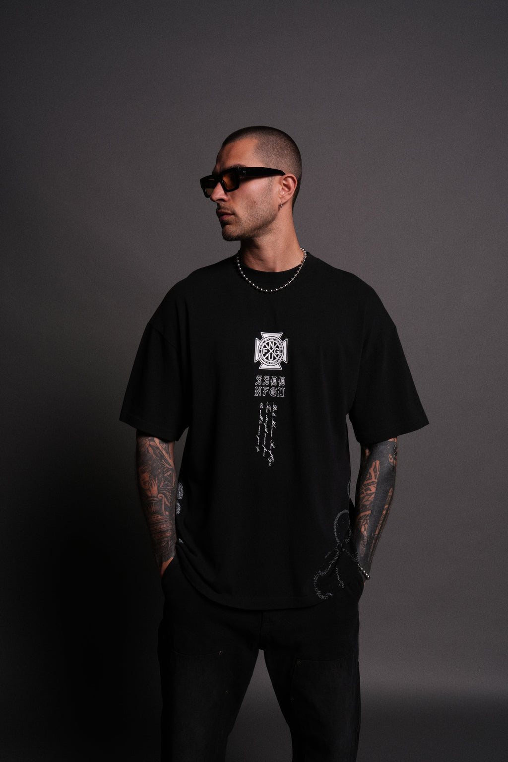 Jack Hanma "Side By Side" Series Premium Oversized Tee in Black — imagem 2