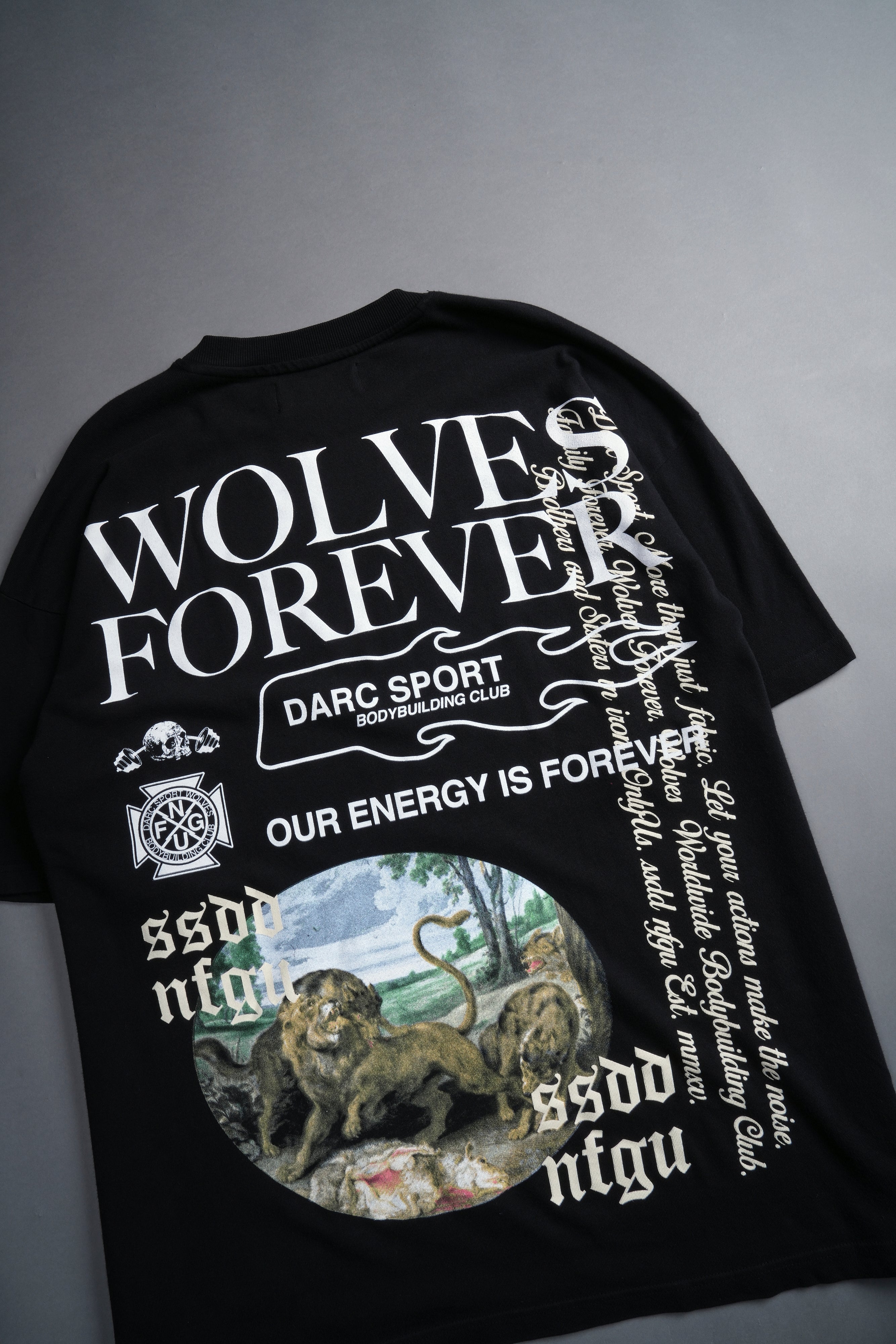 Three Wolves "Premium" Oversized Tee in Black — imagem 8