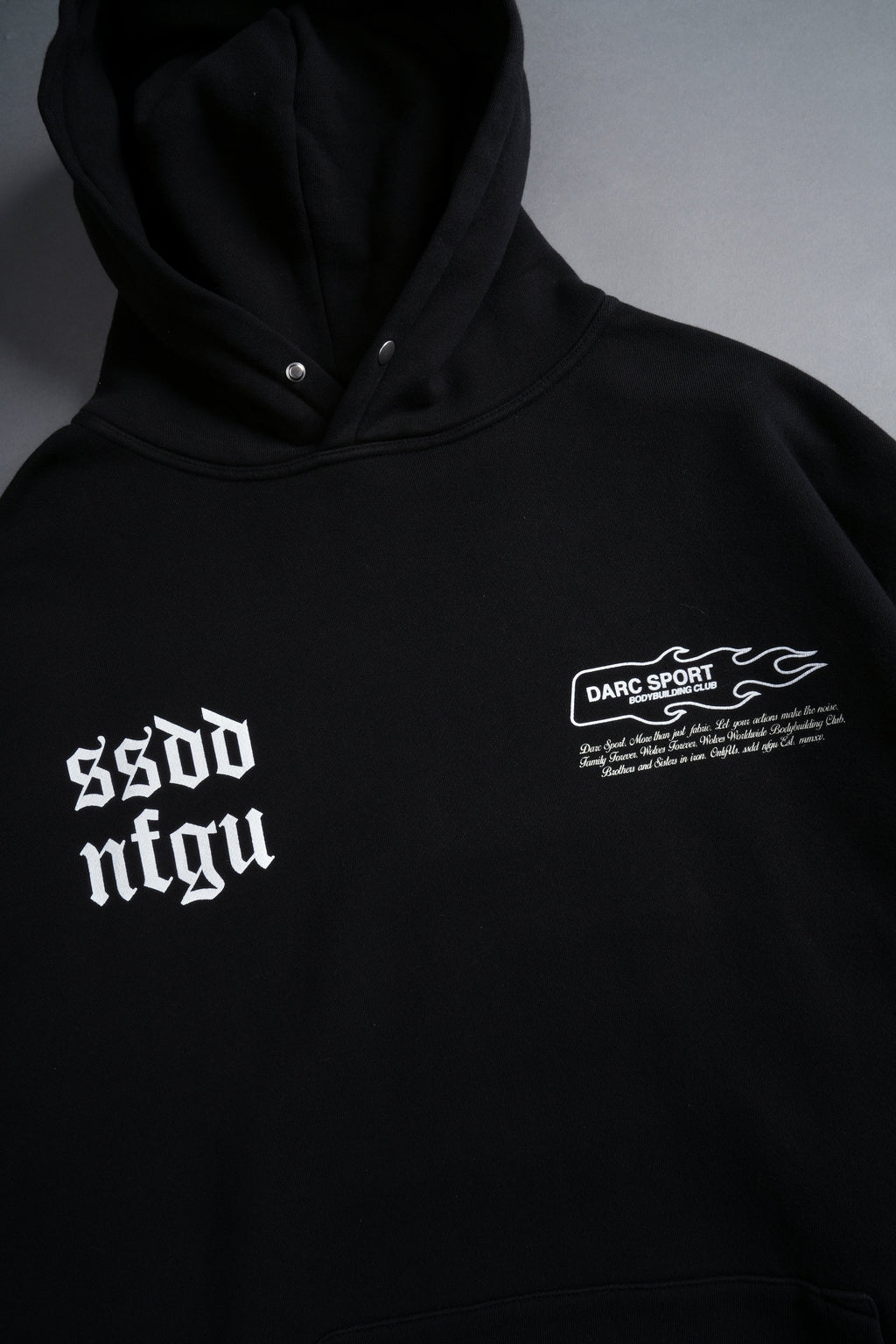 Three Wolves "Pierce" Hoodie in Black — imagem 8
