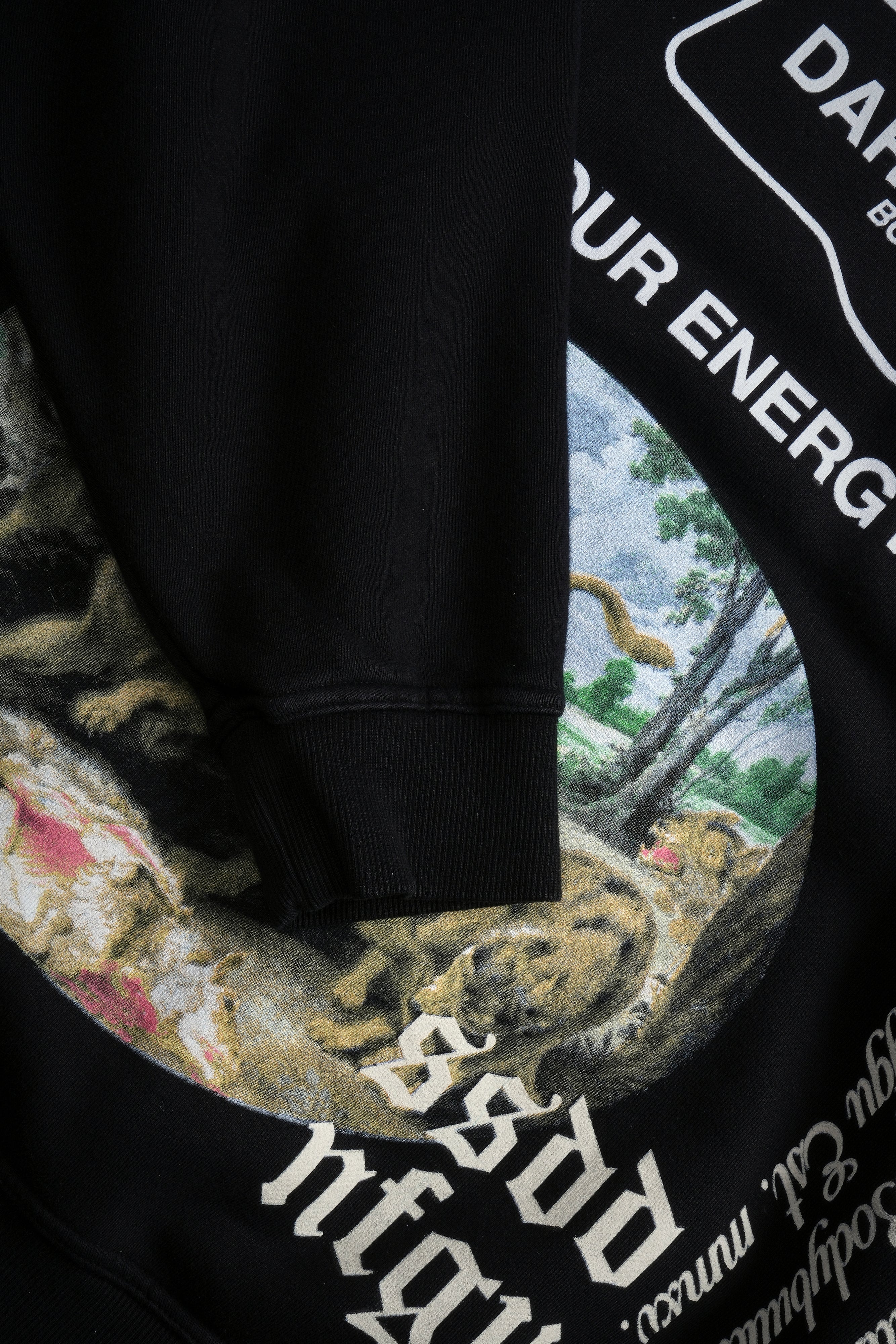 Three Wolves "Pierce" Hoodie in Black — imagem 6