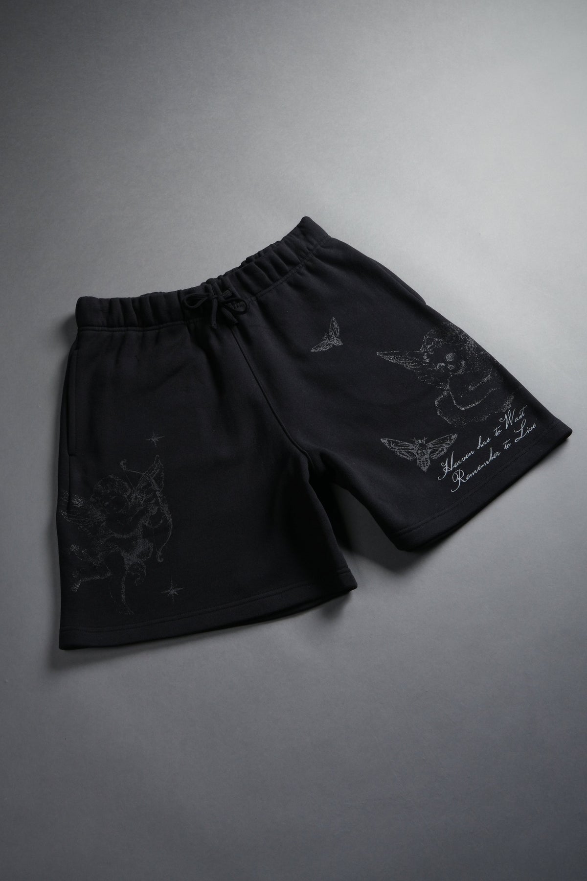 Fallen Cherub Oversized Post Lounge Sweat Shorts in Black - imagem 3