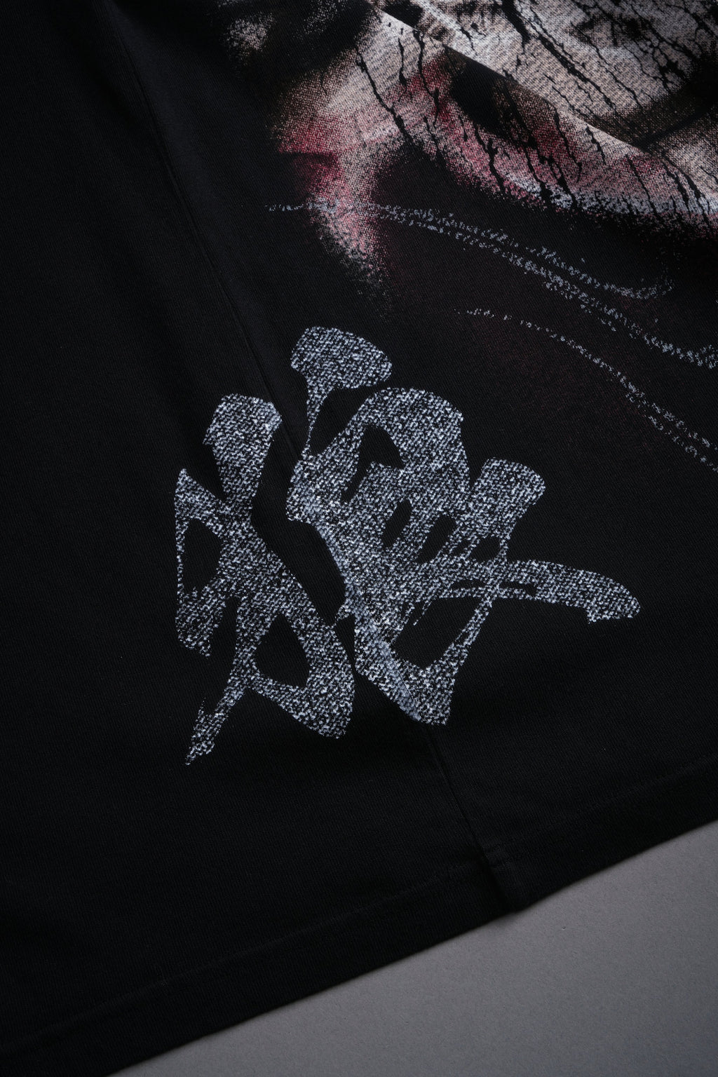 Apex Predator "Side By Side" Series Premium Oversized Tee in Black — imagem 9