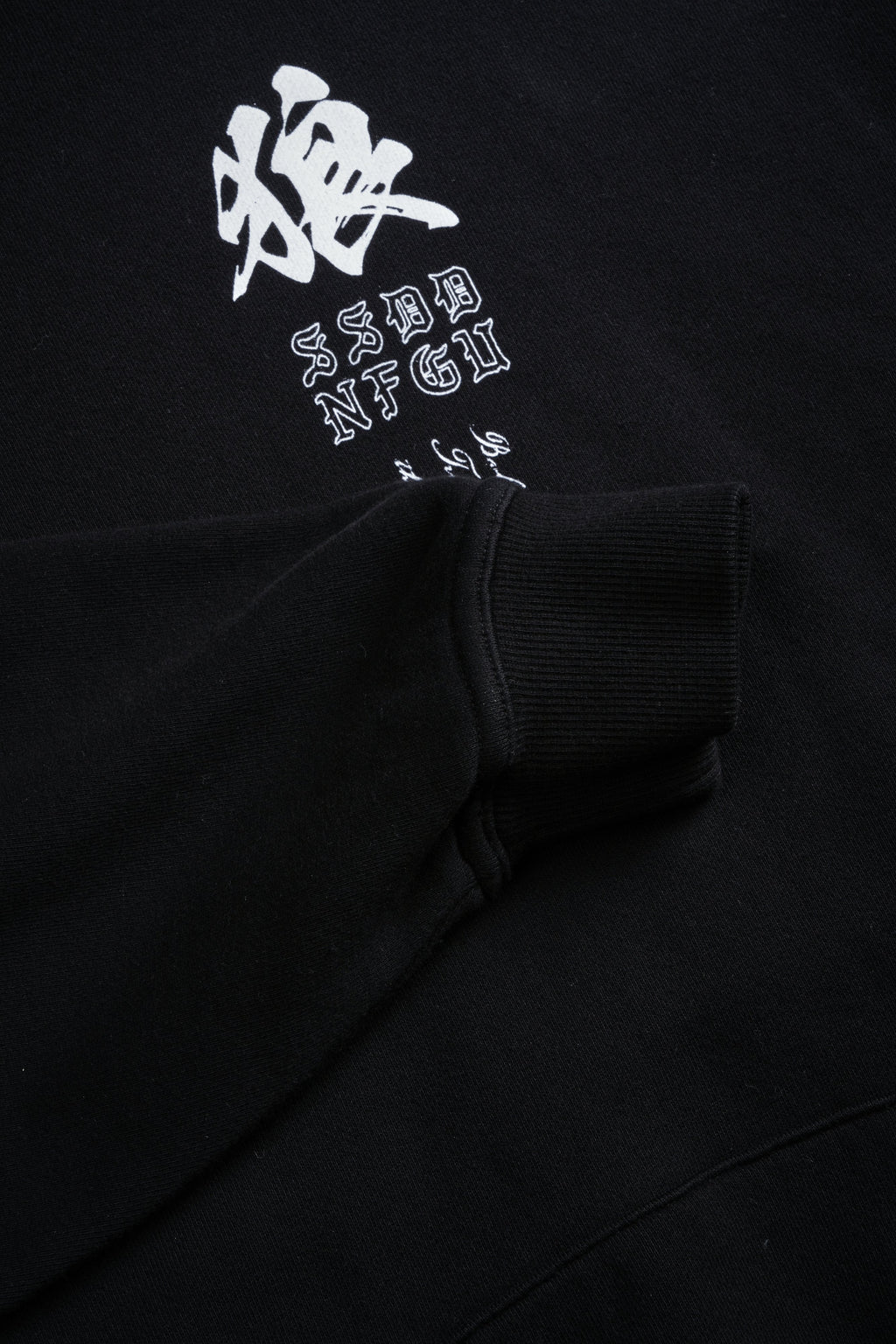 Baki Hanma "Pierce" Hoodie in Black — imagem 8