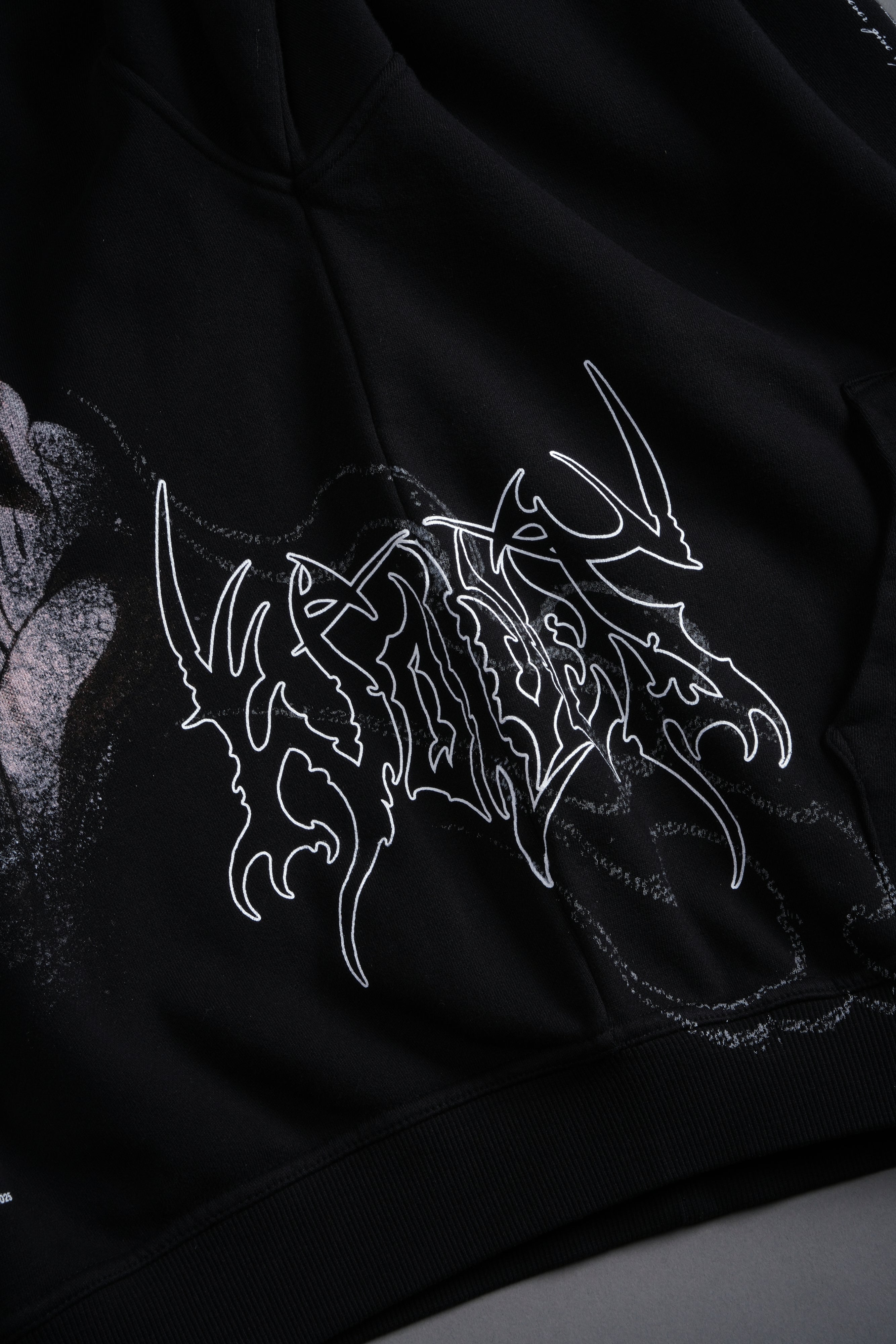 Baki Hanma "Pierce" Hoodie in Black — imagem 11