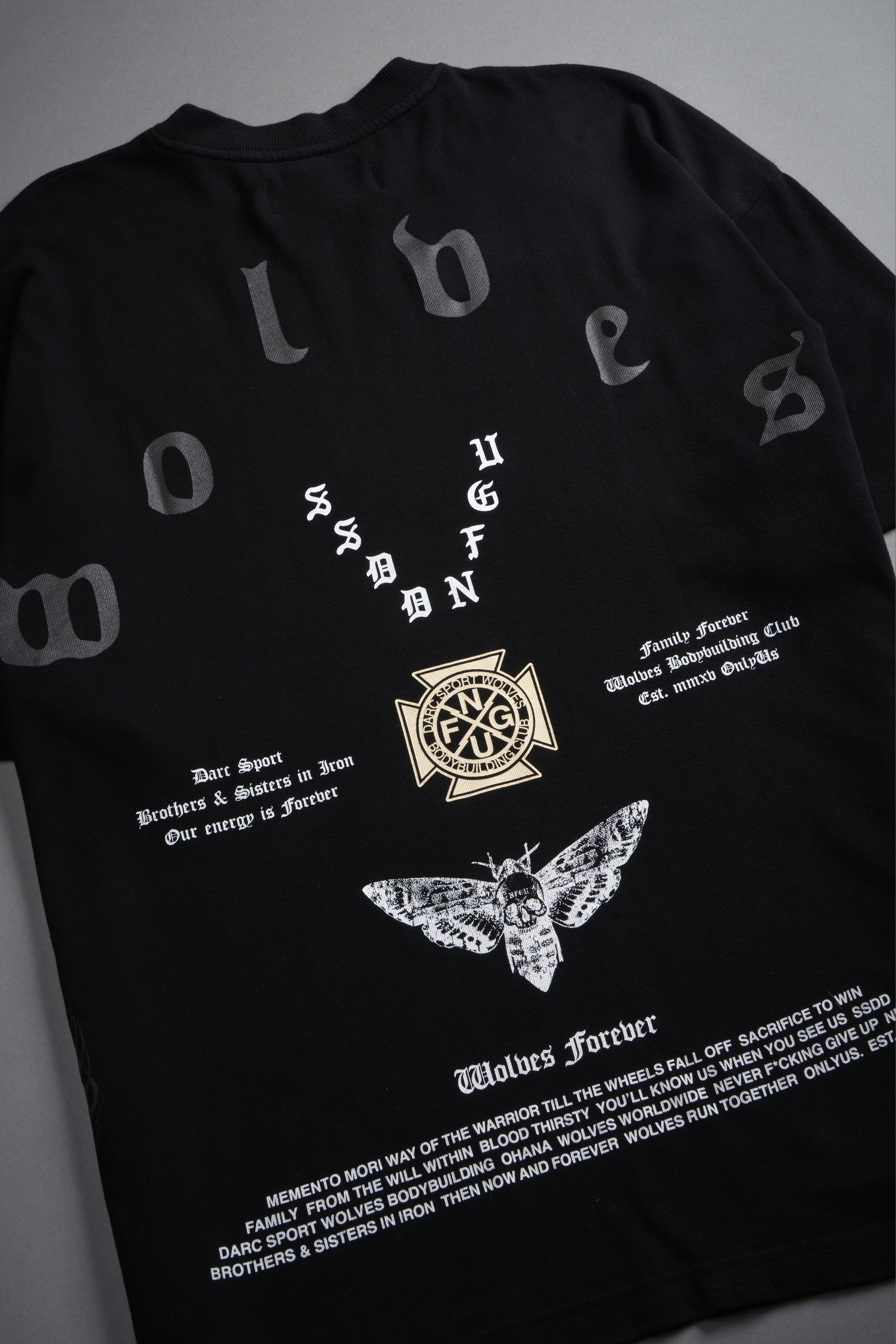 Lineage Frvr Premium Oversized Tee in Black — imagem 12