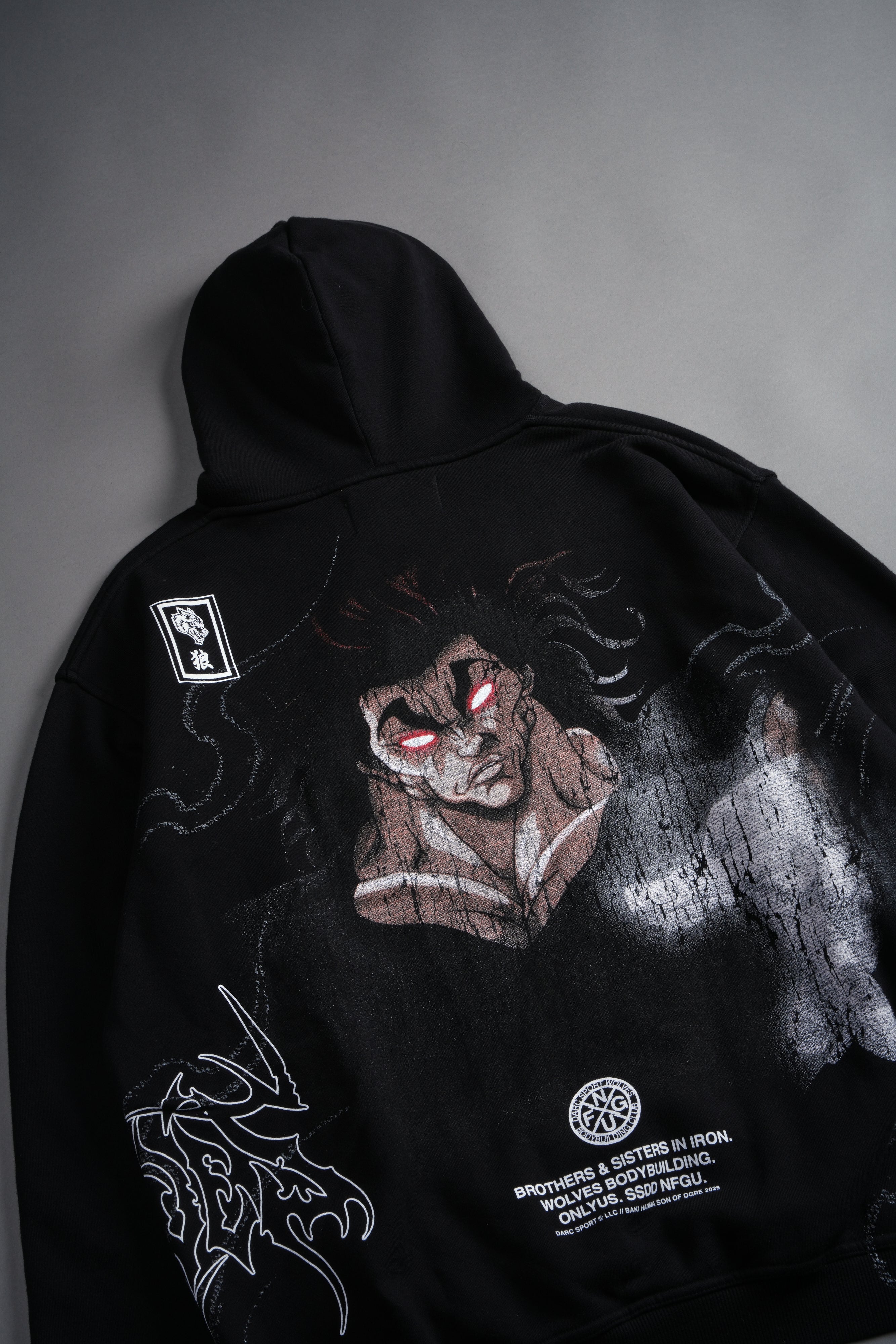 Yujiro Hanma "Pierce" Hoodie in Black — imagem 9