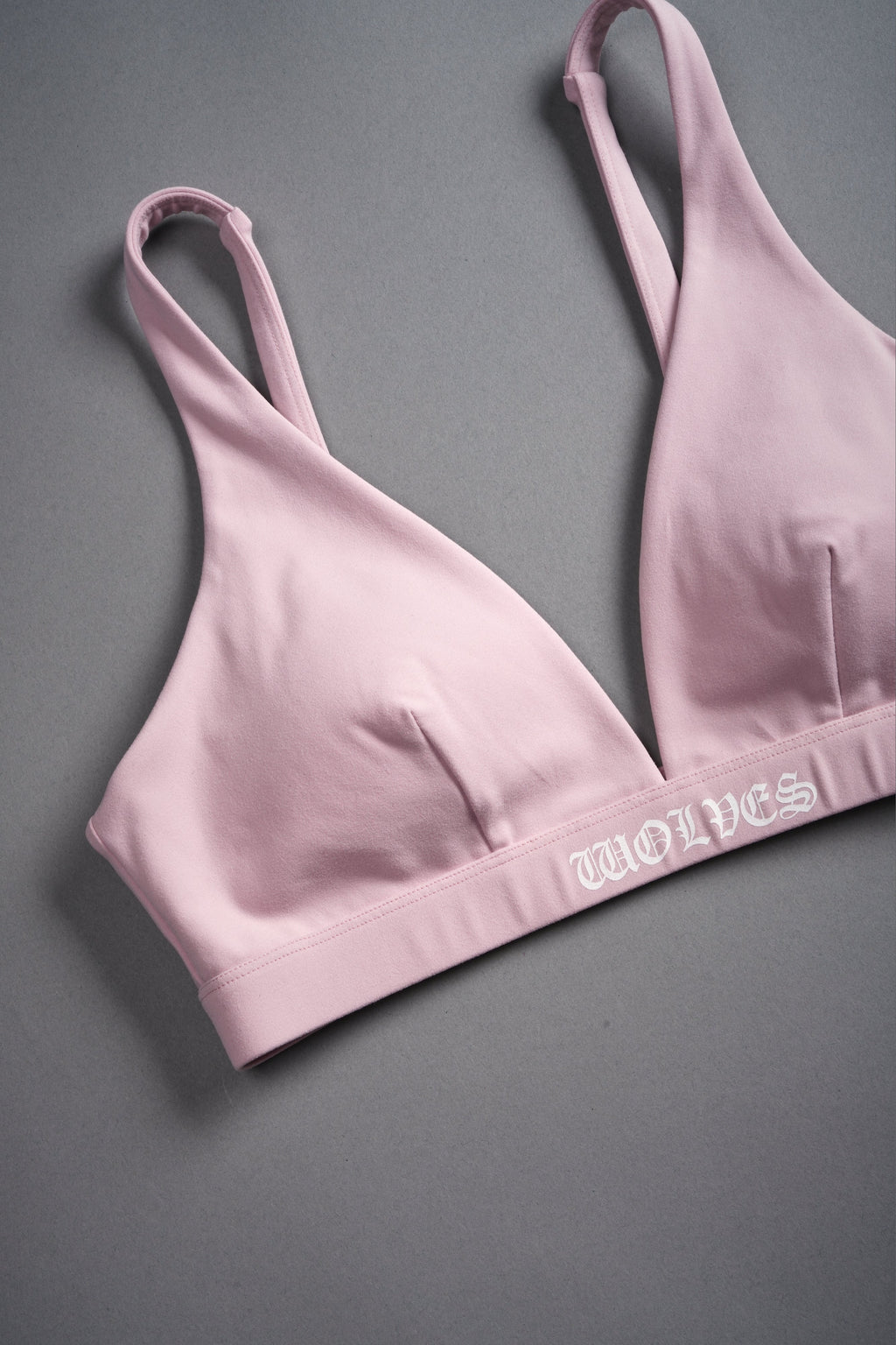 She Chopper V Sports Bra in Pink Dust - imagem 8