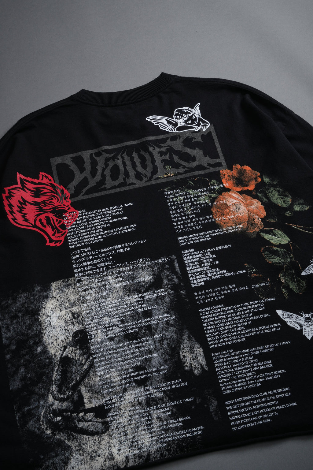 Wolves Valor Grunge Mid Length Raw Hem Ls Tee in Black — imagem 13
