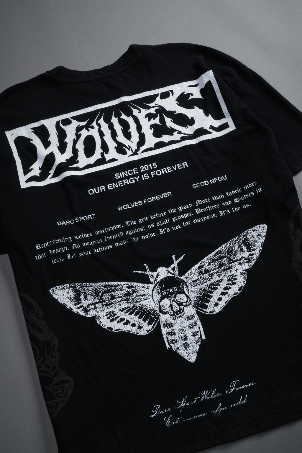 Death's-Head Premium Oversized Tee in Black — imagem 11