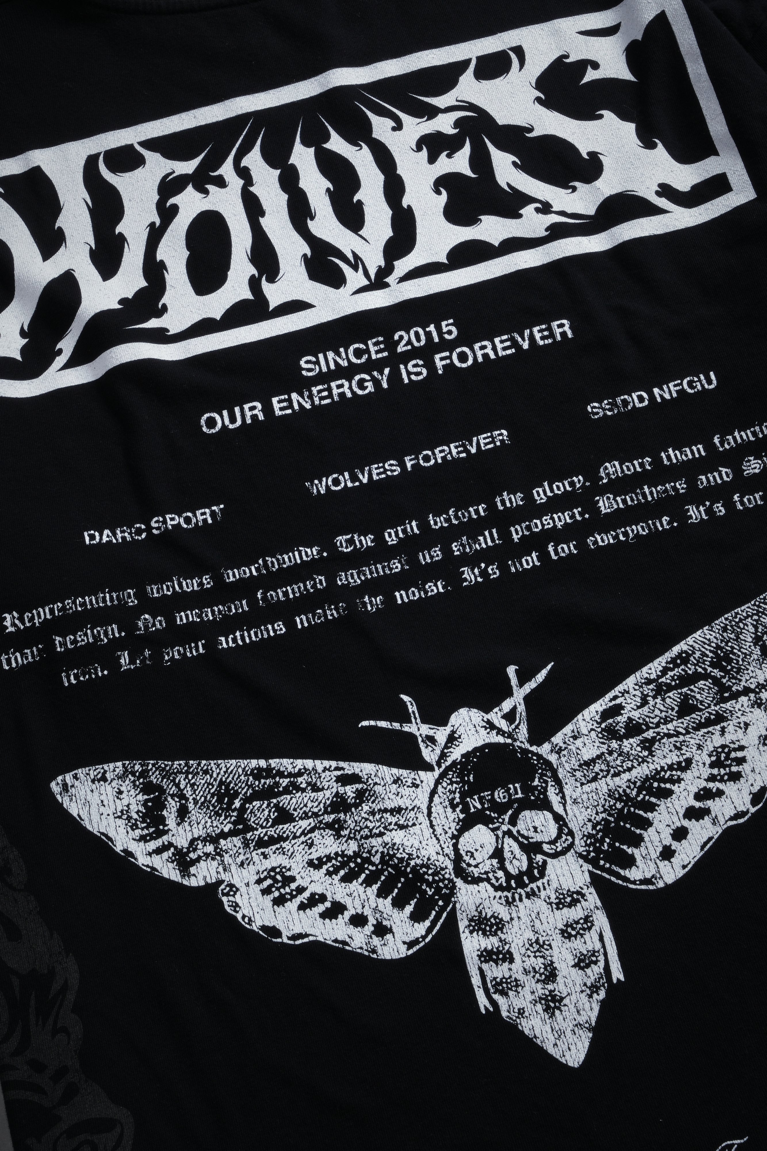 Death's-Head Premium Oversized Tee in Black — imagem 9