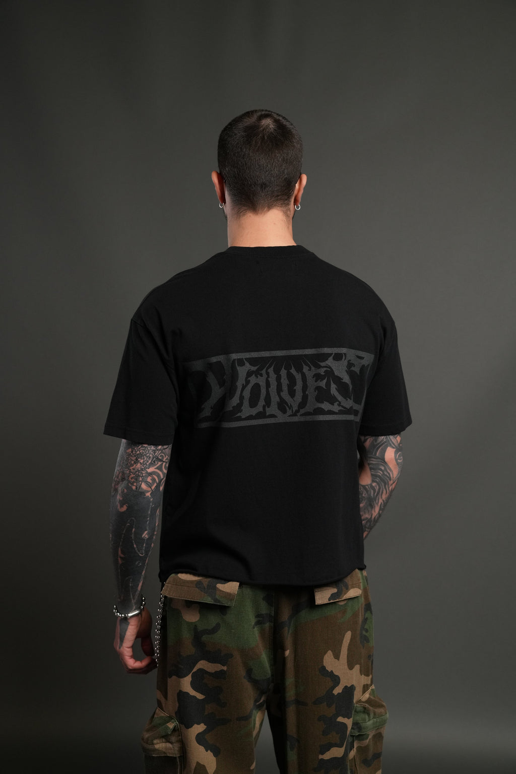 Punisher Grunge Mid-Length Raw Hem Tee in Black