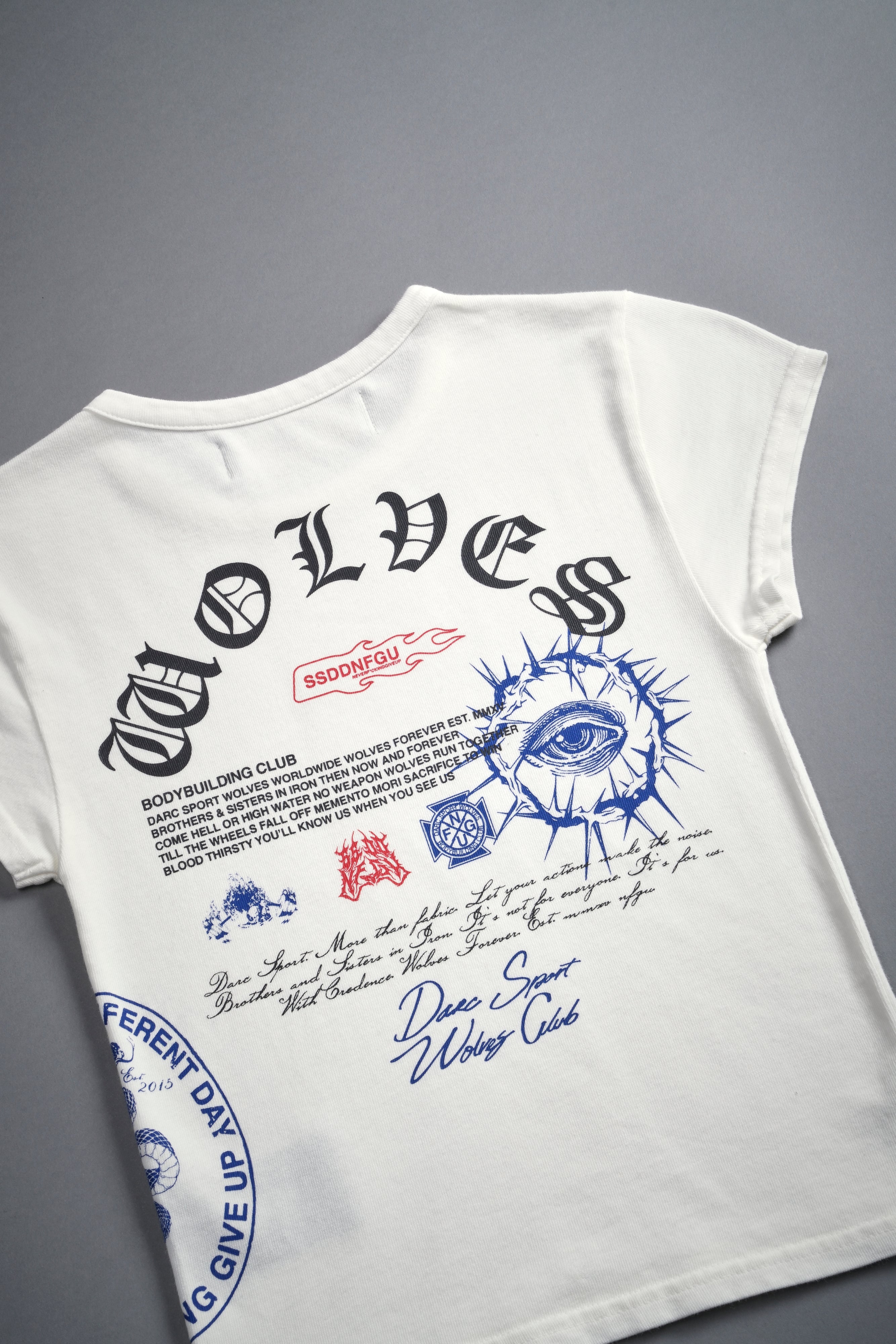 Wolves Club Forever "Baby" Tee in Cream — imagem 10
