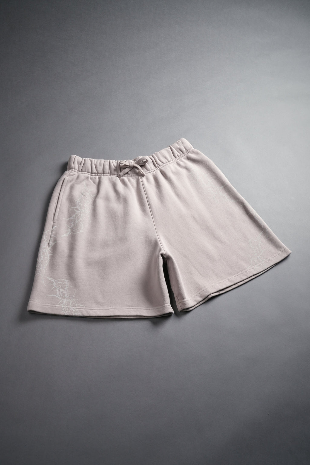 Thorns Post Lounge Sweat Shorts in Clay — imagem 6