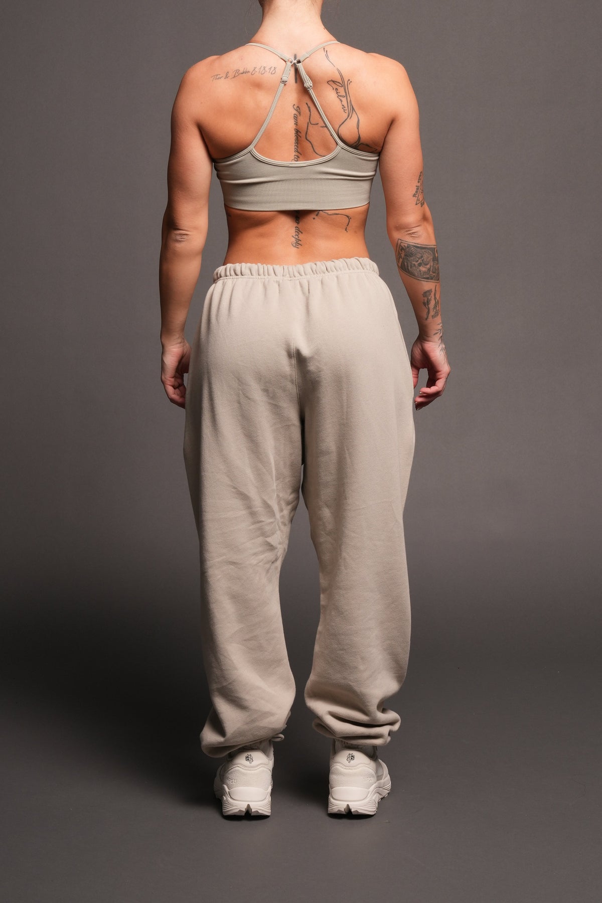 Dual Lightweight Lounger Sweat Pants In Cactus Gray - imagem 4