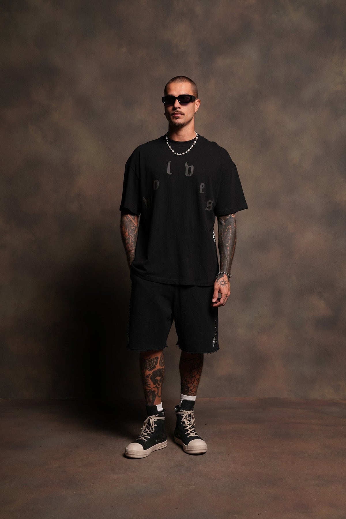 Stud Muerto Grunge Oversized Raw Hem Post Lounge Sweat Shorts In Black