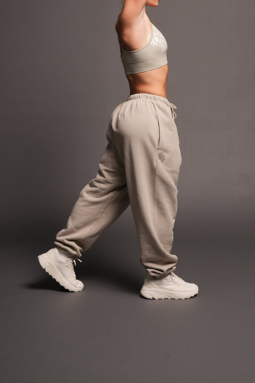Dual Lightweight Lounger Sweat Pants In Cactus Gray - imagem 5