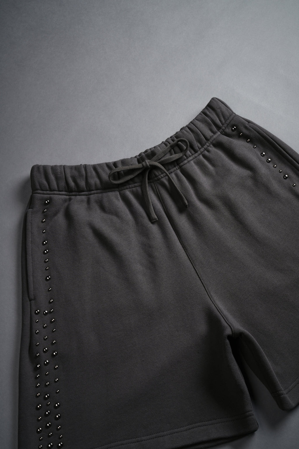 Stud Wolf Post Lounge Sweat Shorts in Wolf Gray — imagem 7