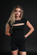 Moto Wolf Capsleeve Slash Tee in Black - imagem 1