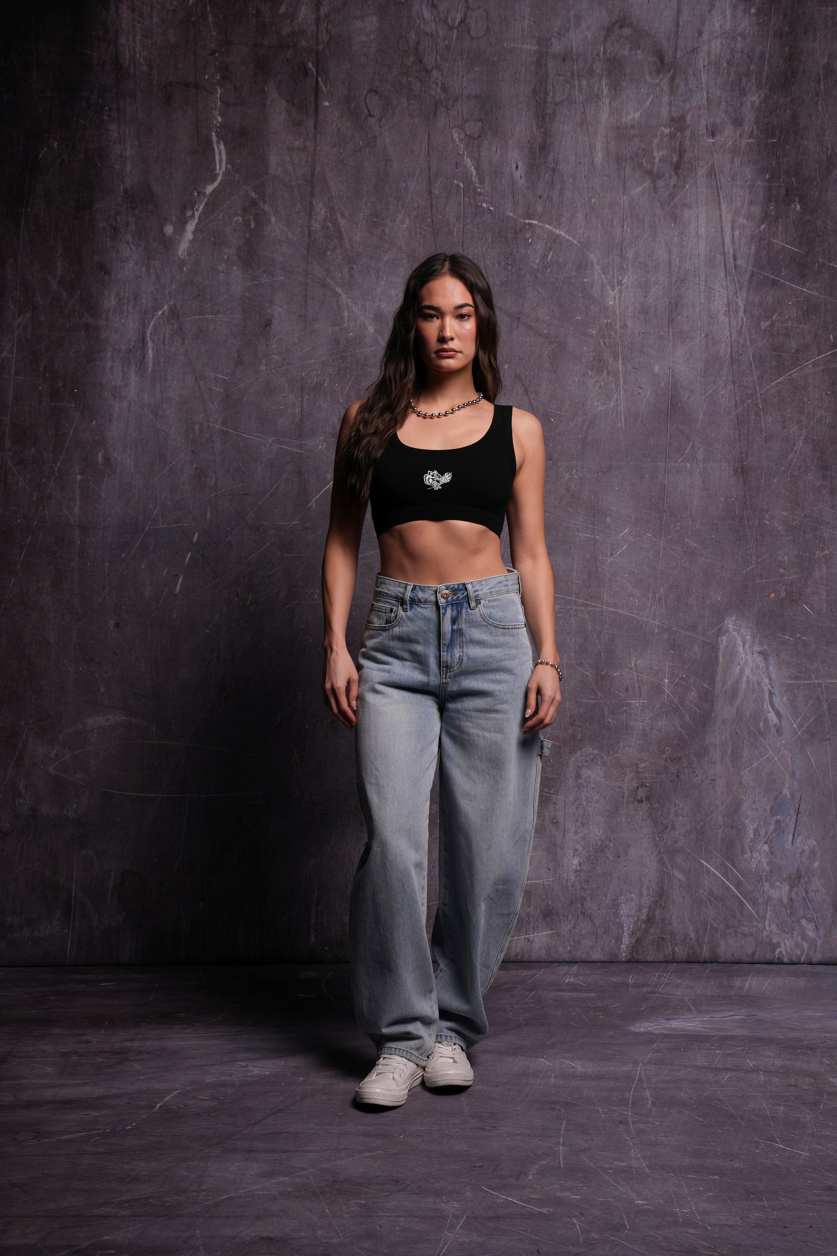 Roses While We're Here Wellness Bra in Black — imagem 5