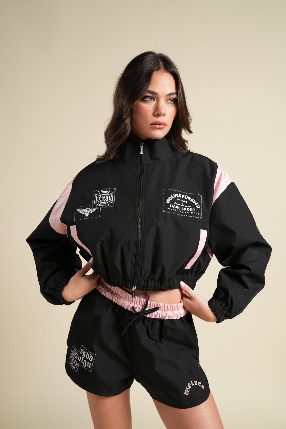 Chopper Core Applique Nadia Track Jacket in Black/Cherry Blossom — imagem principal