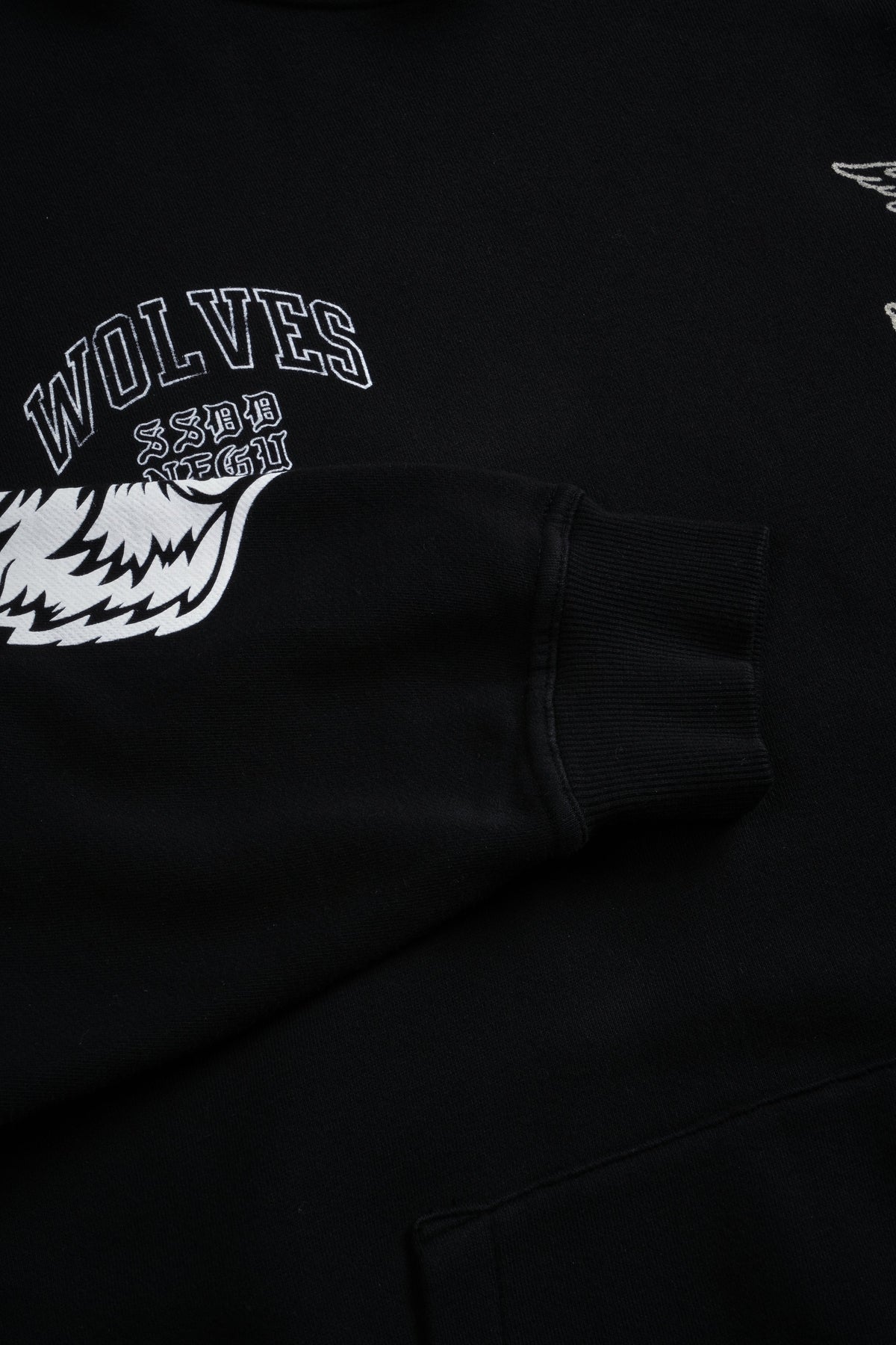 Wolves Club Cherub Pierce Hoodie in Black - imagem 11
