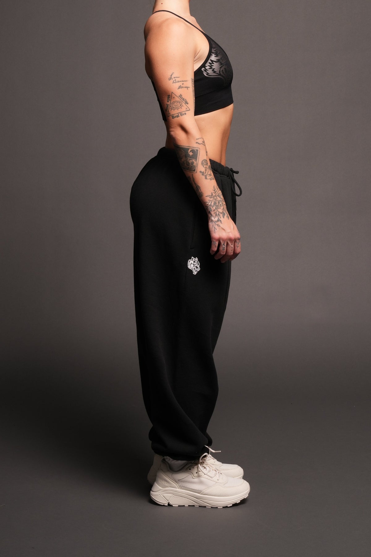 Dual Lightweight Lounger Sweat Pants In Black - imagem 5