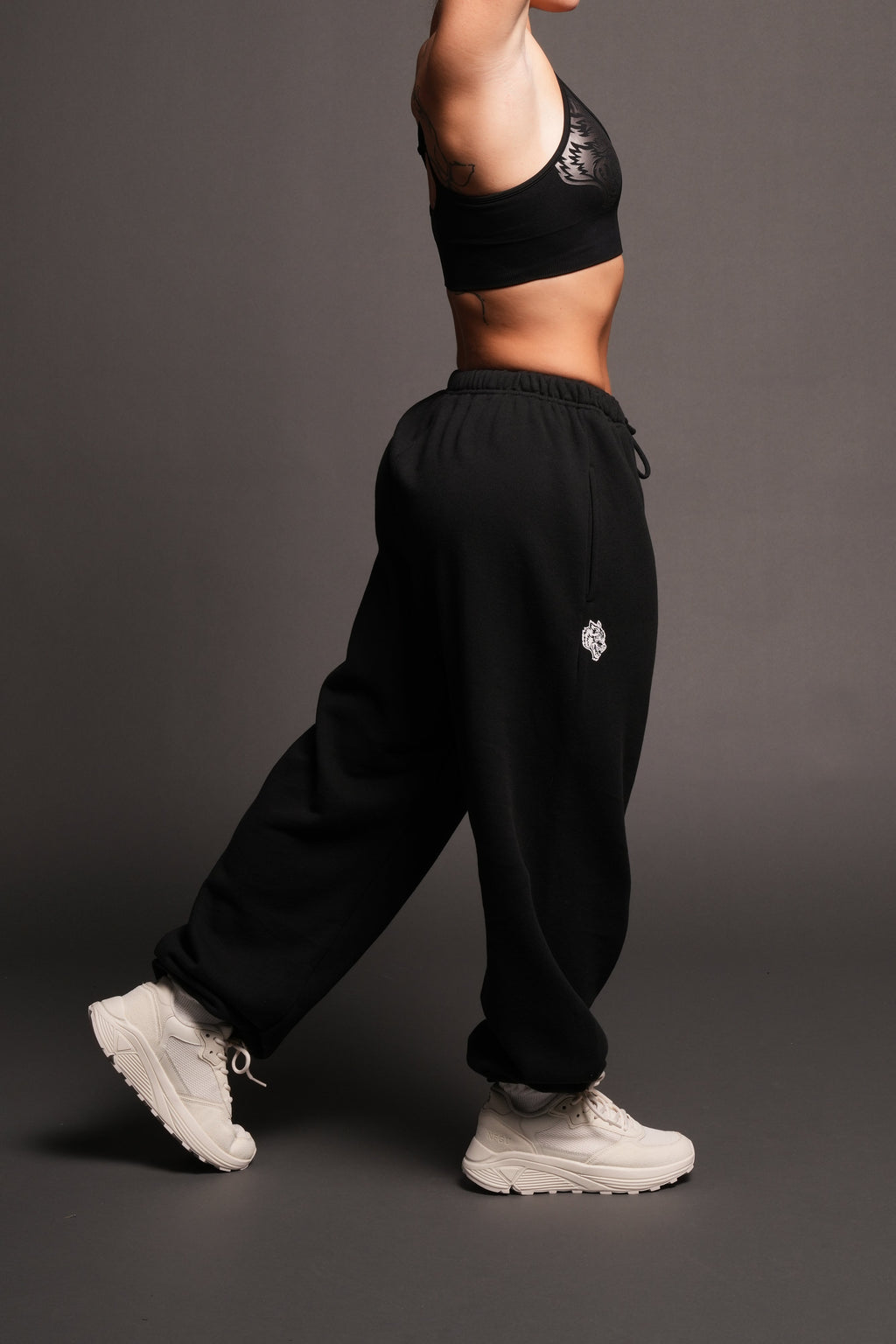 Dual Lightweight Lounger Sweat Pants In Black - imagem 6