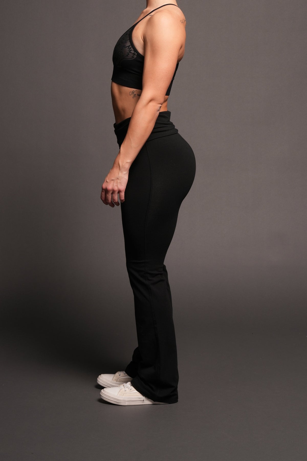 Dual Romy Foldover Pants In Black - imagem 2