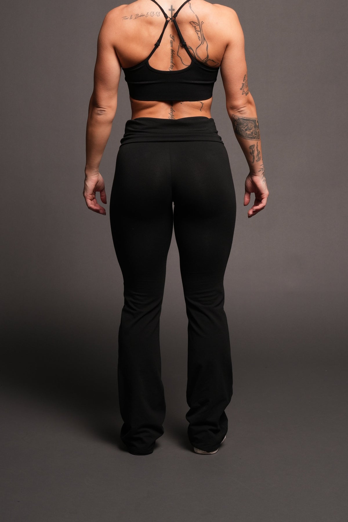 Dual Romy Foldover Pants In Black - imagem 4