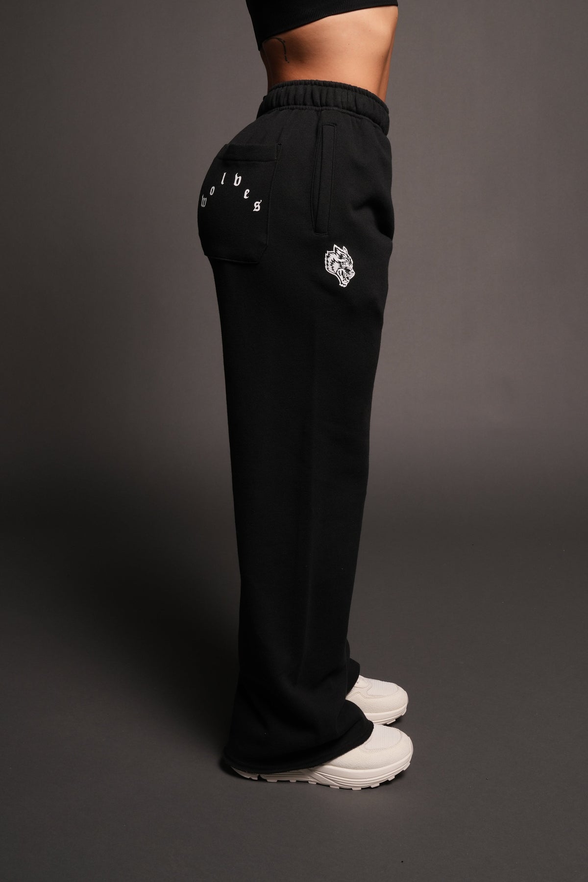 Dual Yara Pleated Sweat Pants In Black - imagem 5