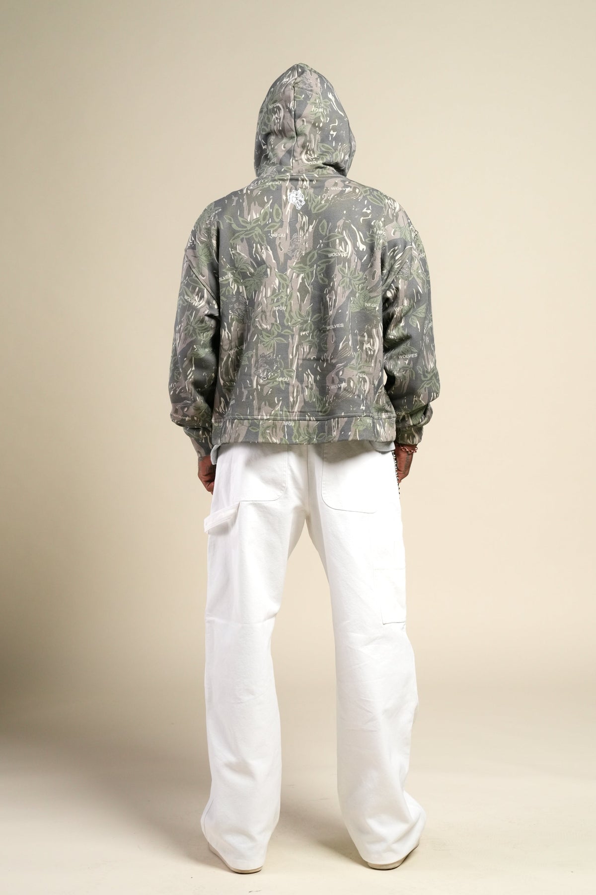 Only Loyalty Box Cut "Pierce" Hoodie in Norse Camo — imagem 6