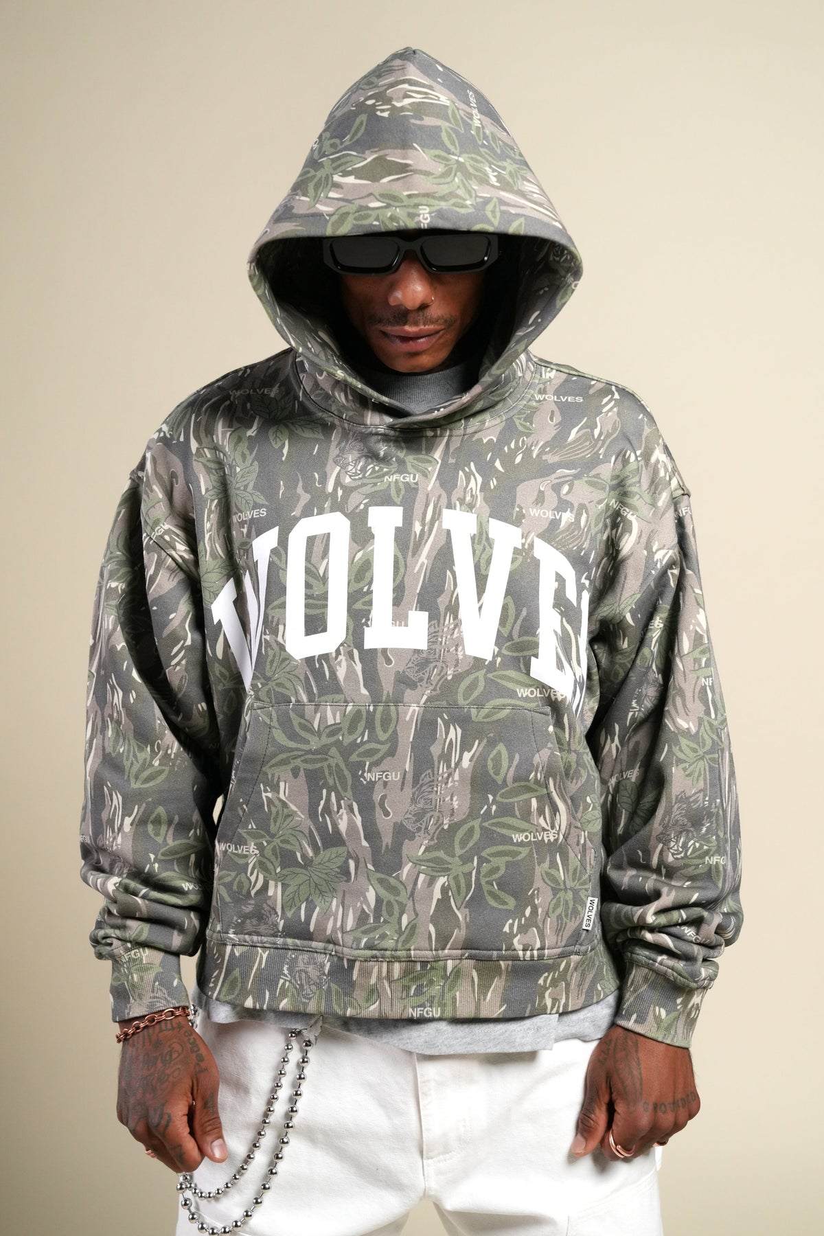 Only Loyalty Box Cut "Pierce" Hoodie in Norse Camo — imagem principal