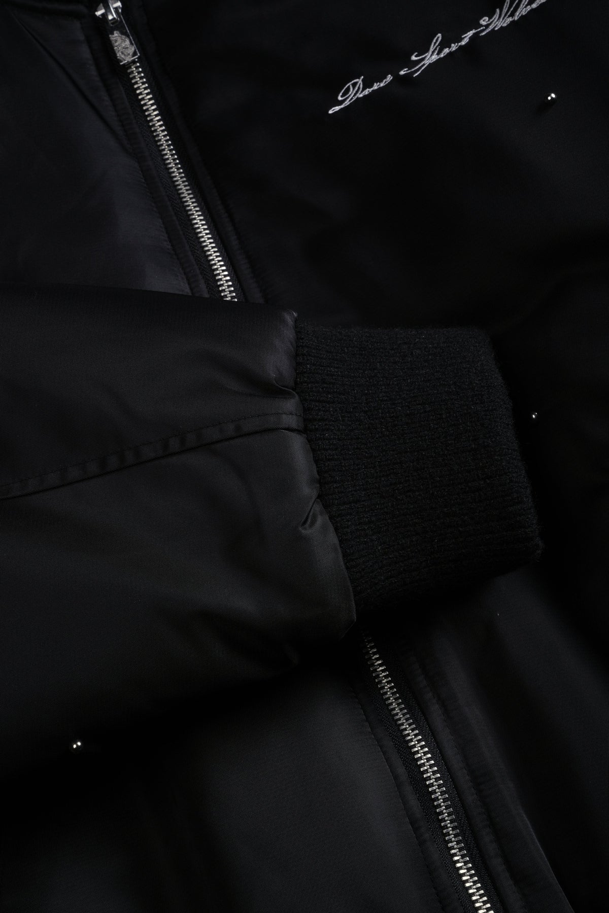 Studded Darc Sport Wolves Remy Bomber Jacket in Black - imagem 12