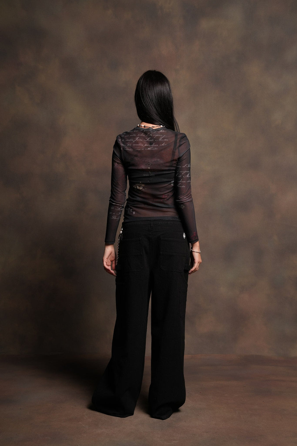 Devocion Eterna Shea Mesh Ls Top In Midnight Sorrow