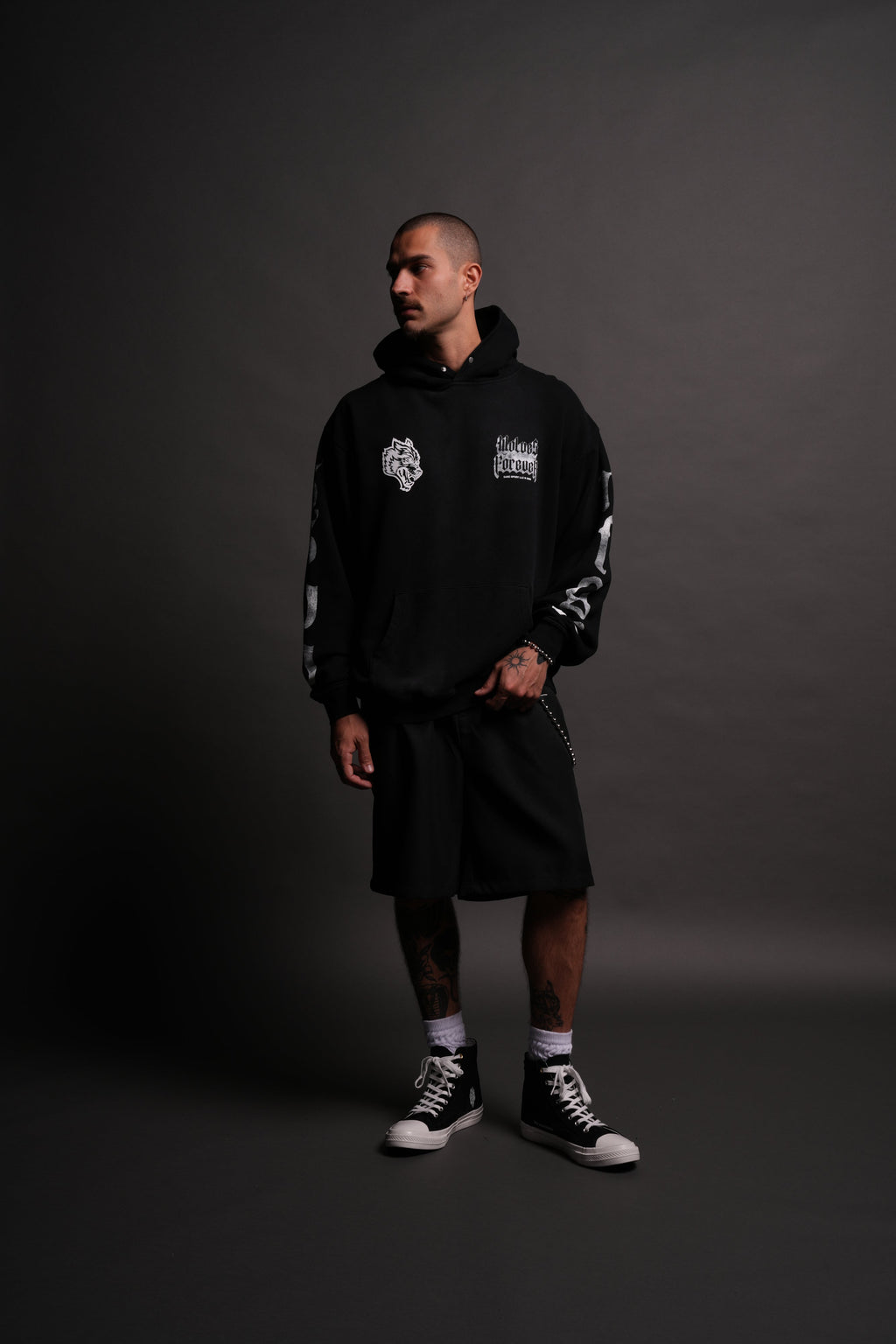 Death Wolf "Pierce" Hoodie in Black Spine Sun Fade — imagem 5