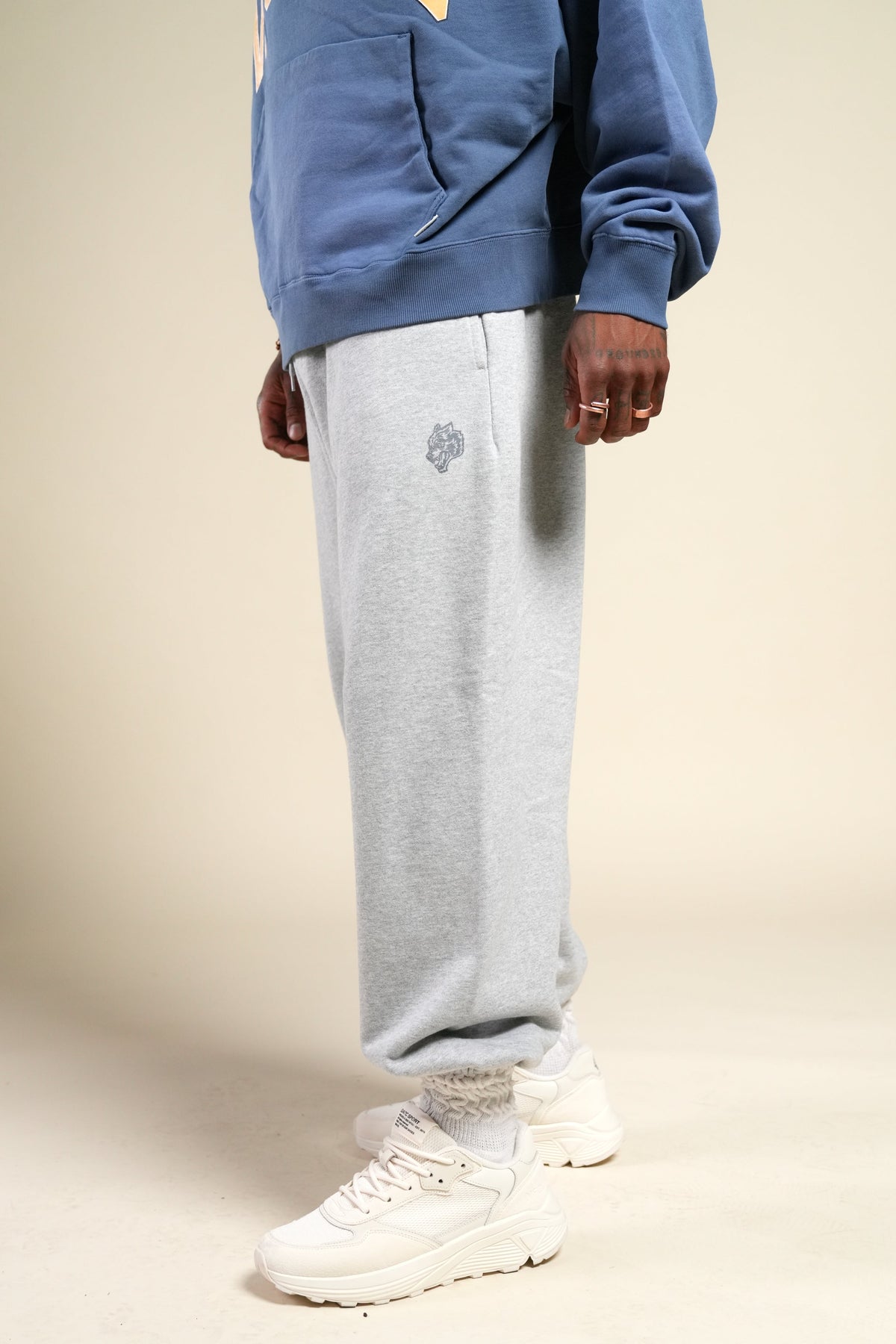 Dual Lounger Sweat Pants in Light Athletic Gray — imagem 3