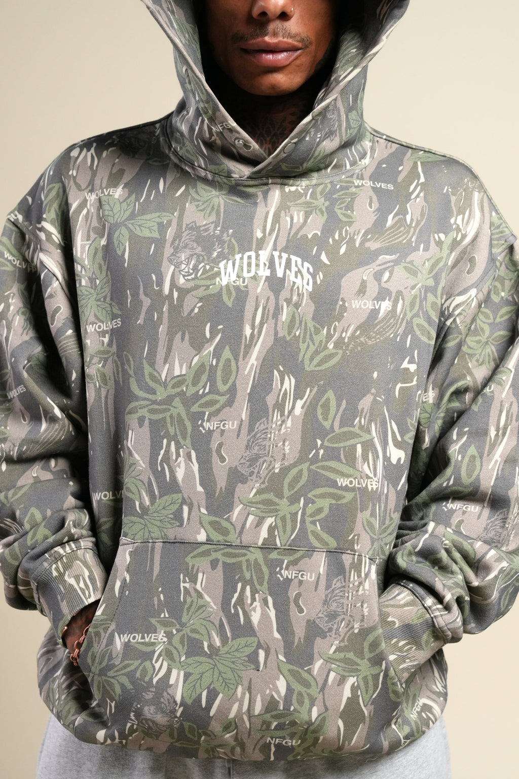 Loyalty Forever "Pierce" Hoodie in Norse Camo — imagem 9